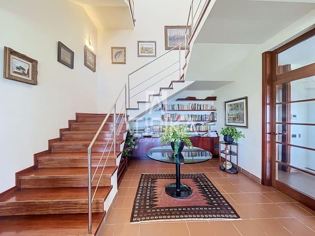 6 soveværelse Villa til salg i Blanes med swimmingpool - € 1.950.000 (Ref: 9941292)