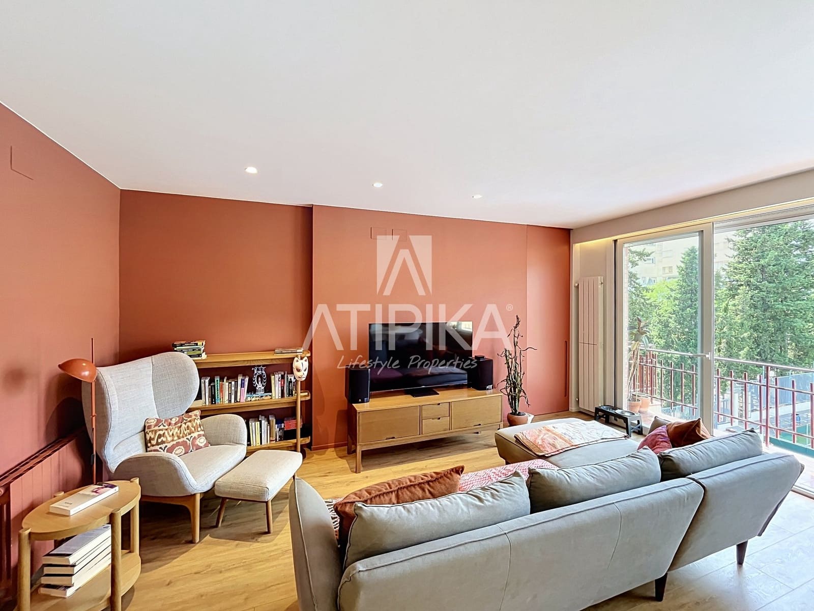 3 bedroom Apartment for sale in Barcelona city - € 620,000 (Ref: 9941293)