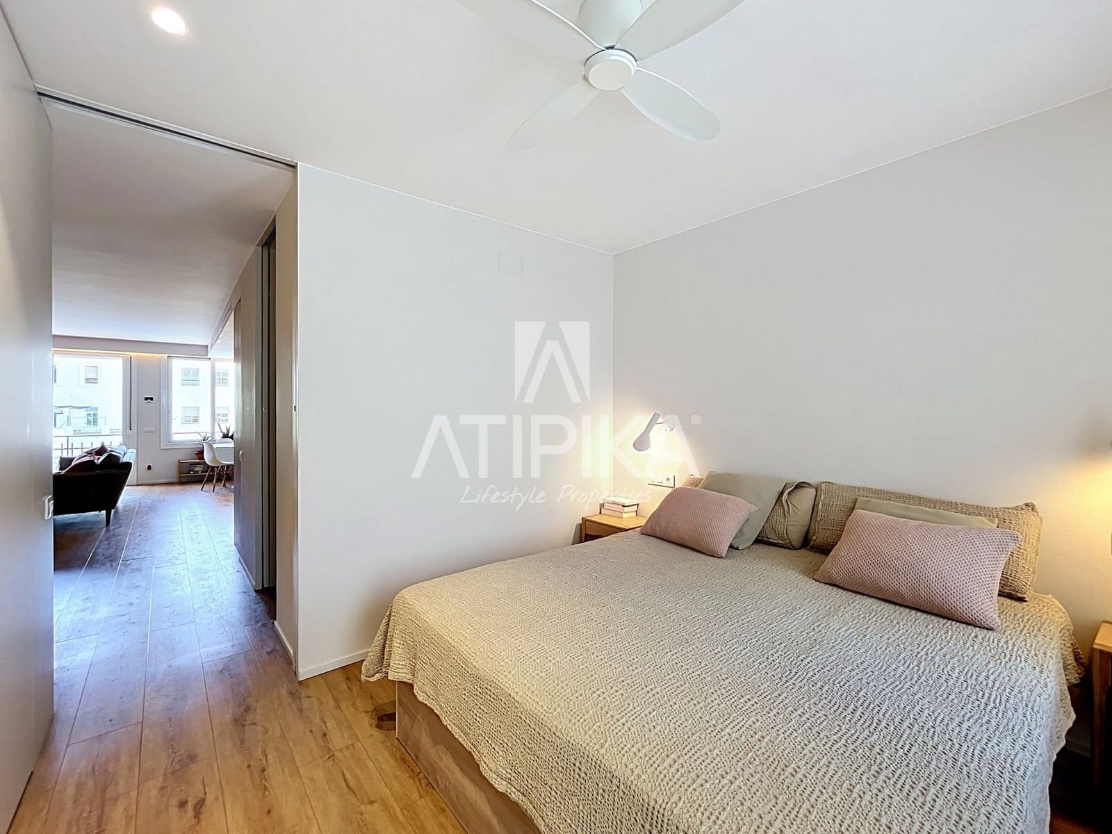 3 bedroom Apartment for sale in Barcelona city - € 620,000 (Ref: 9941293)