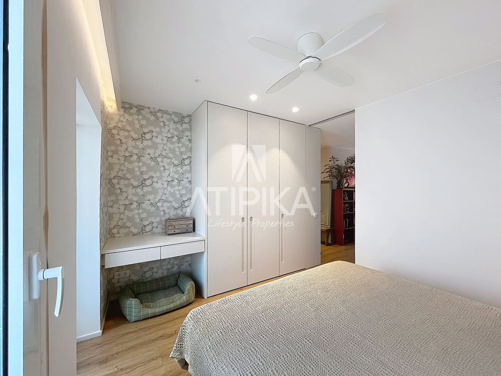 3 bedroom Apartment for sale in Barcelona city - € 620,000 (Ref: 9941293)