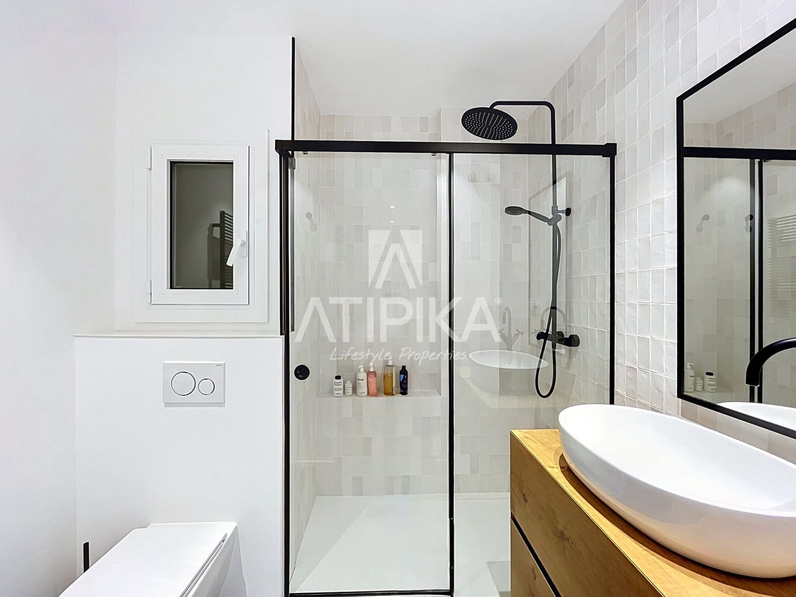 3 bedroom Apartment for sale in Barcelona city - € 620,000 (Ref: 9941293)