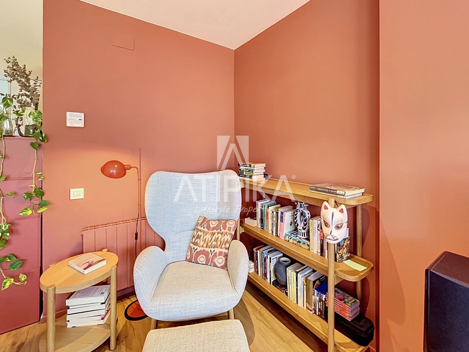 3 bedroom Apartment for sale in Barcelona city - € 620,000 (Ref: 9941293)