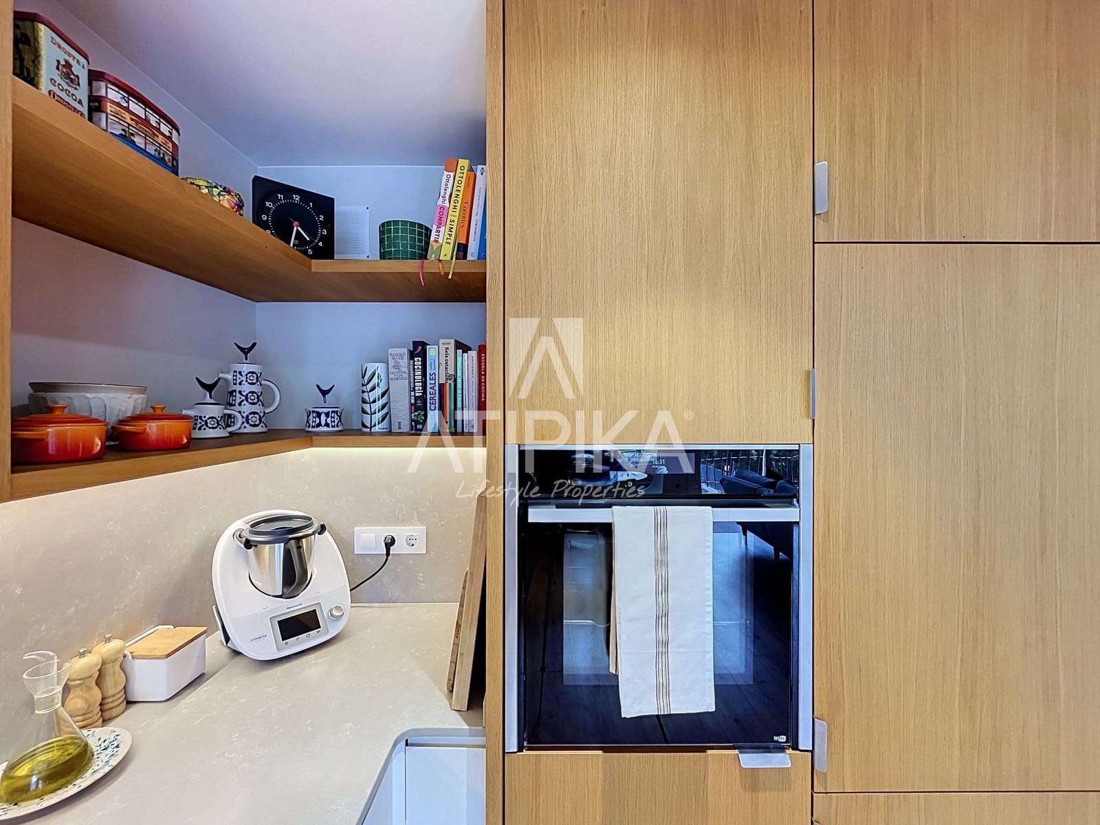 3 bedroom Apartment for sale in Barcelona city - € 620,000 (Ref: 9941293)