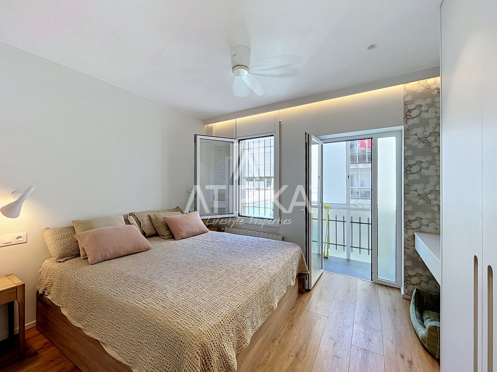 3 bedroom Apartment for sale in Barcelona city - € 620,000 (Ref: 9941293)