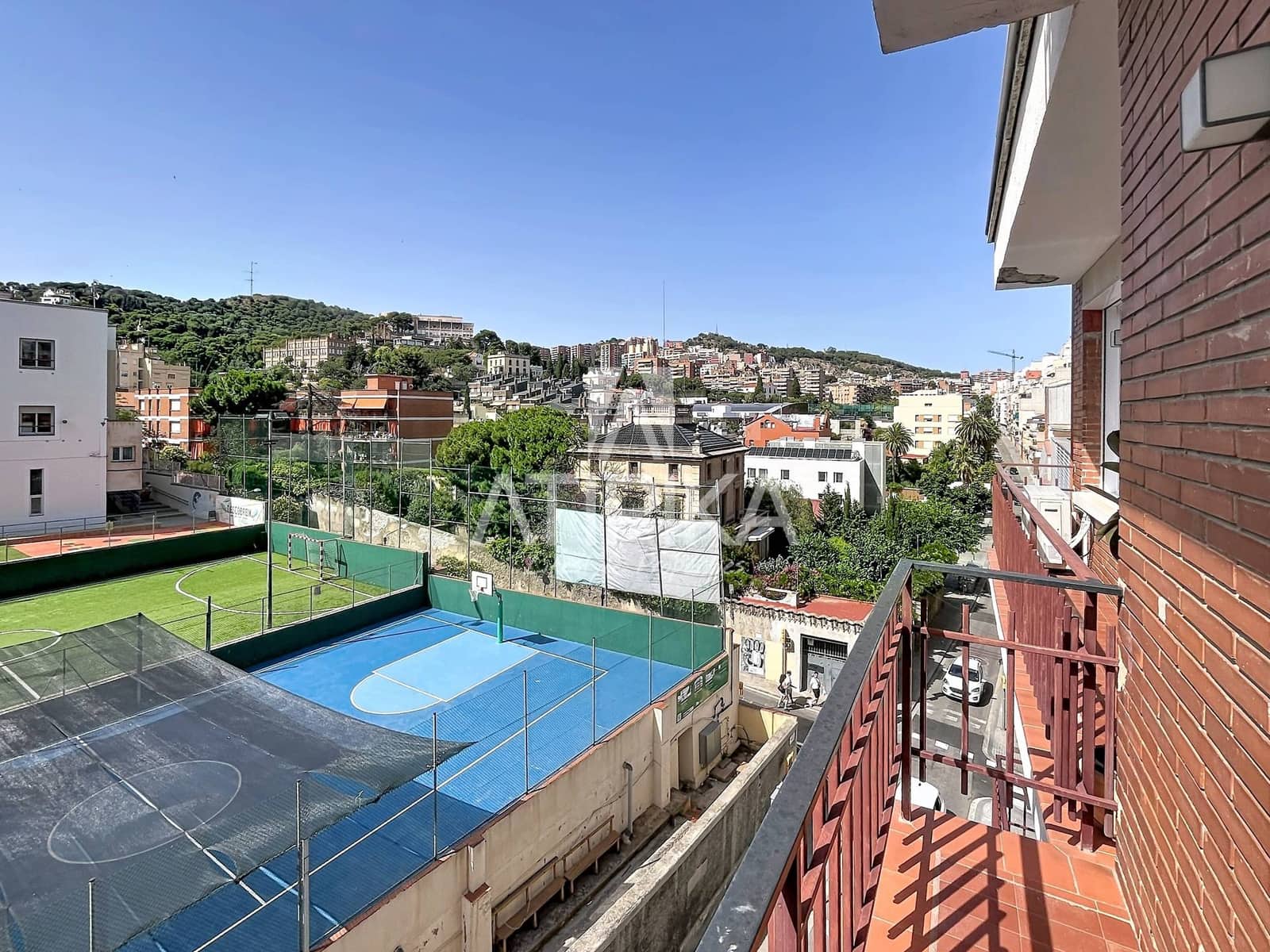 3 bedroom Apartment for sale in Barcelona city - € 620,000 (Ref: 9941293)