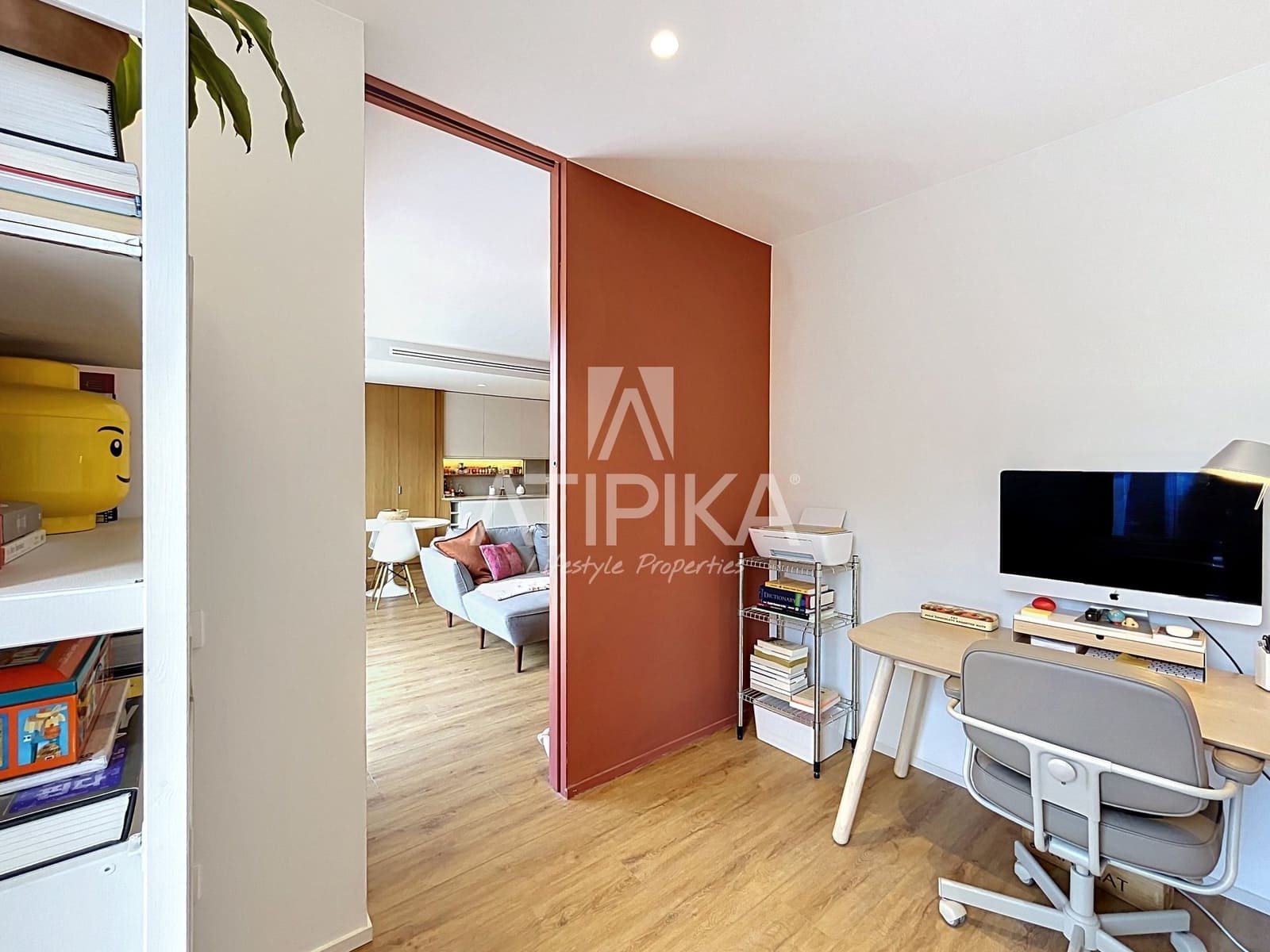 3 bedroom Apartment for sale in Barcelona city - € 620,000 (Ref: 9941293)