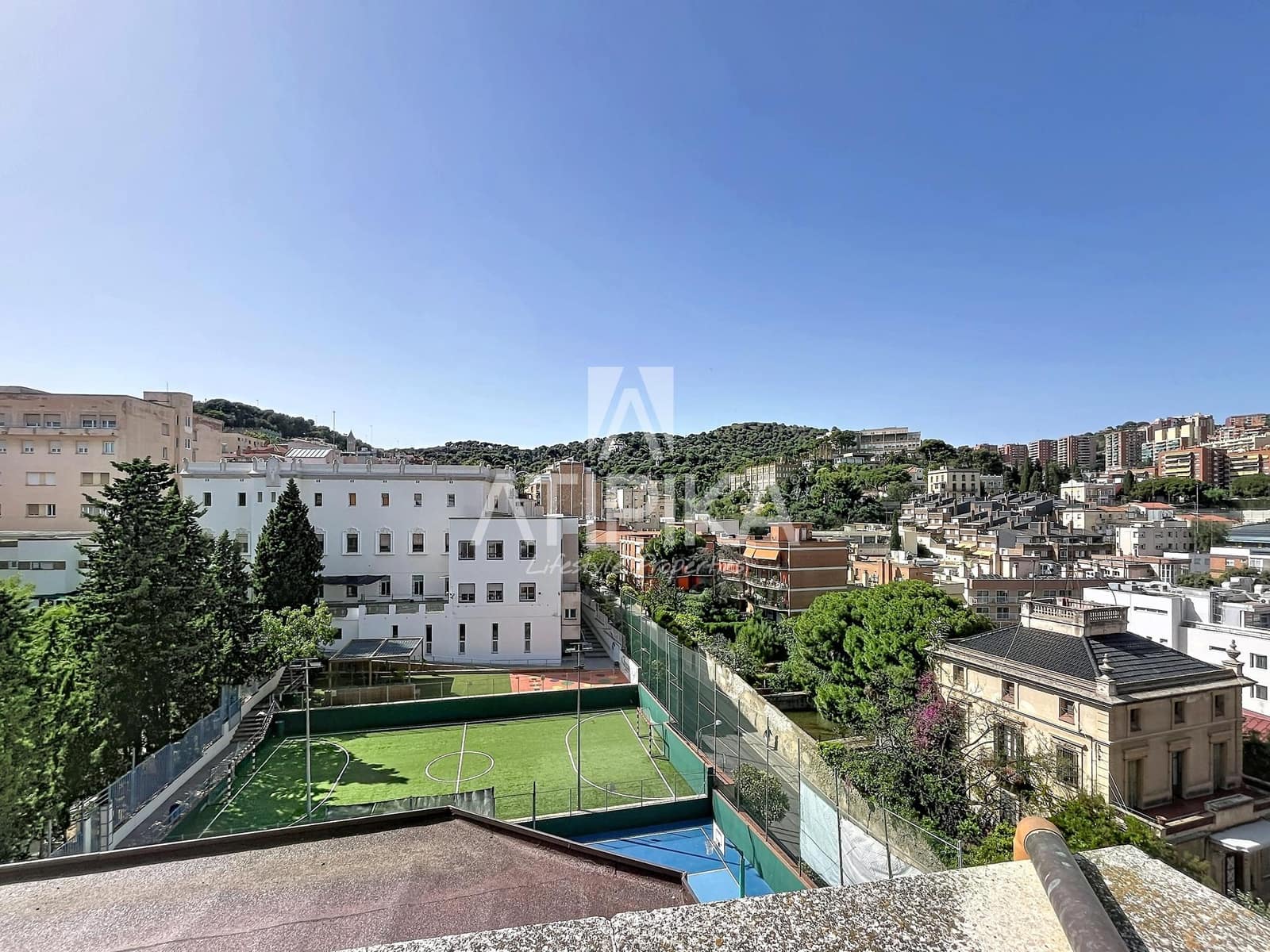 3 bedroom Apartment for sale in Barcelona city - € 620,000 (Ref: 9941293)