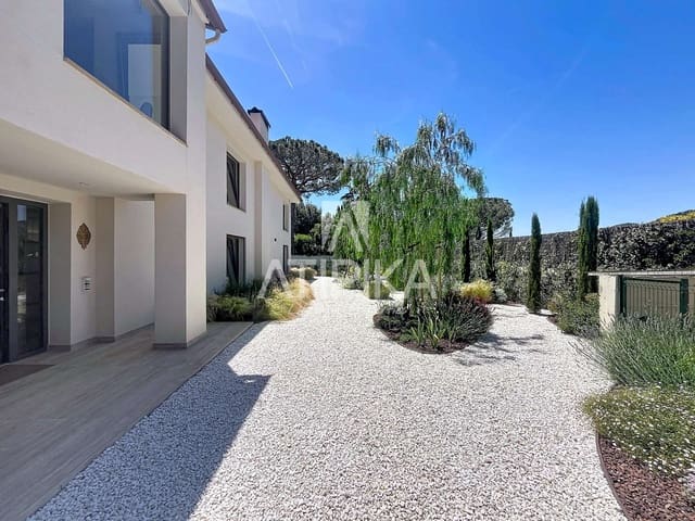 6 bedroom Villa for sale in Cabrils with pool - € 3,500,000 (Ref: 9941295)