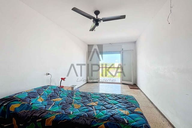 3 makuuhuone Huoneisto myytävänä paikassa Castelldefels mukana uima-altaan - 415 000 € (Ref: 9941297)