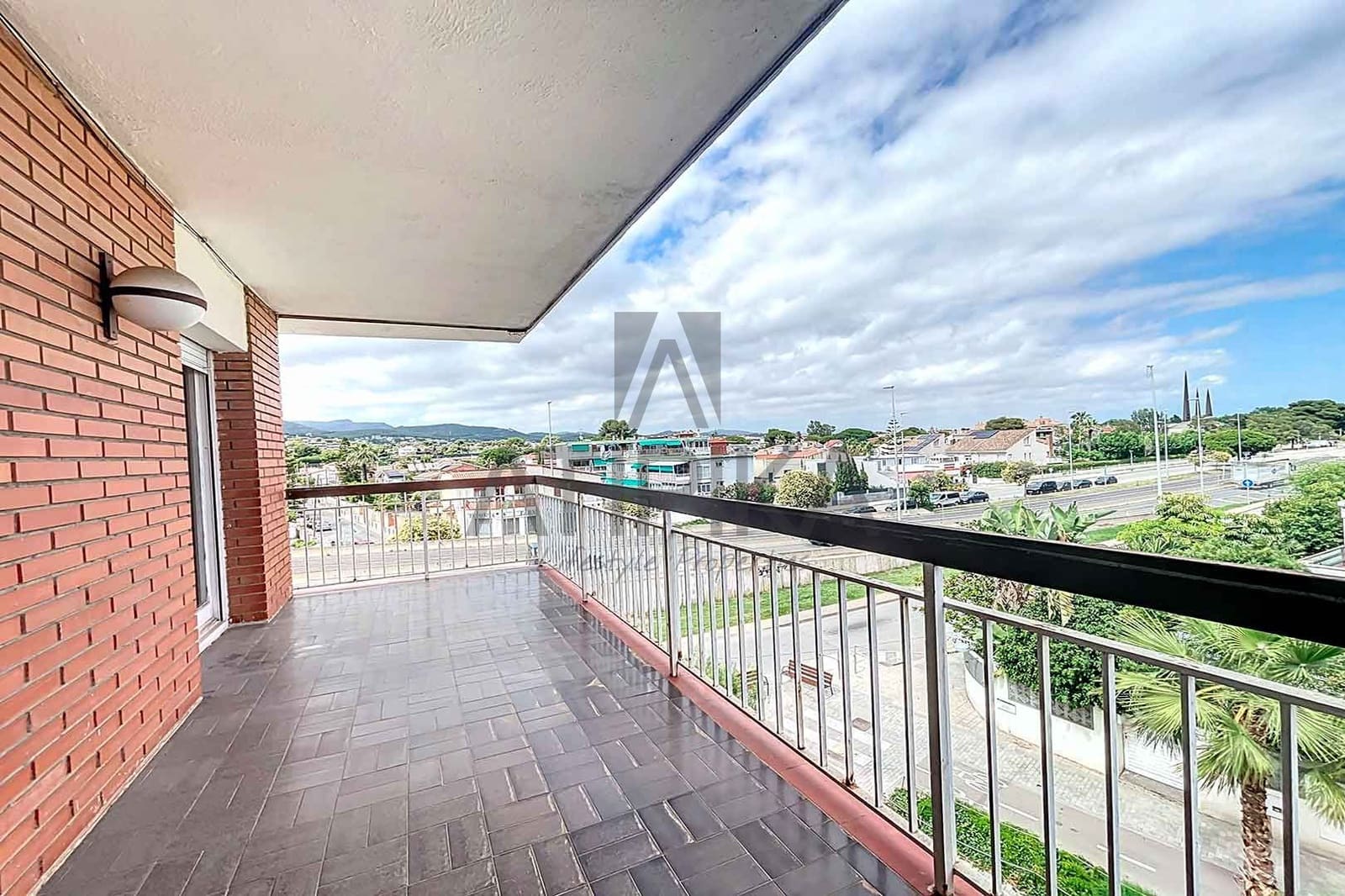 3 soverom Leilighet til salgs i Castelldefels med svømmebasseng - € 415 000 (Ref: 9941297)