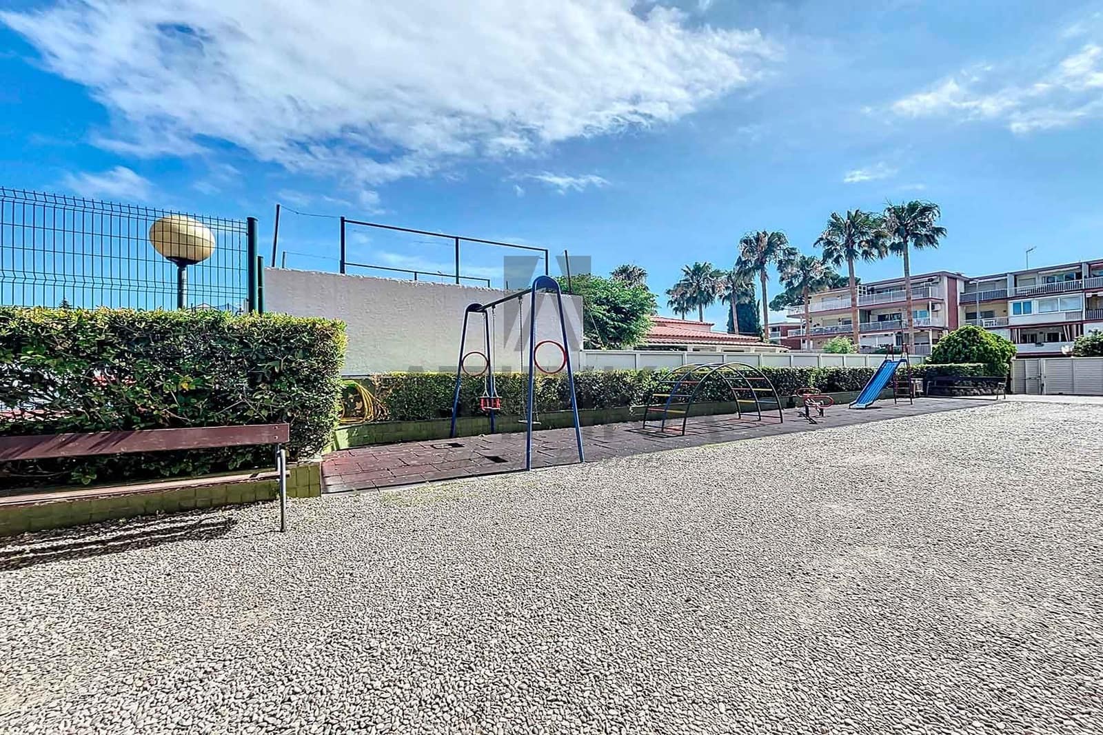 3 soverom Leilighet til salgs i Castelldefels med svømmebasseng - € 415 000 (Ref: 9941297)