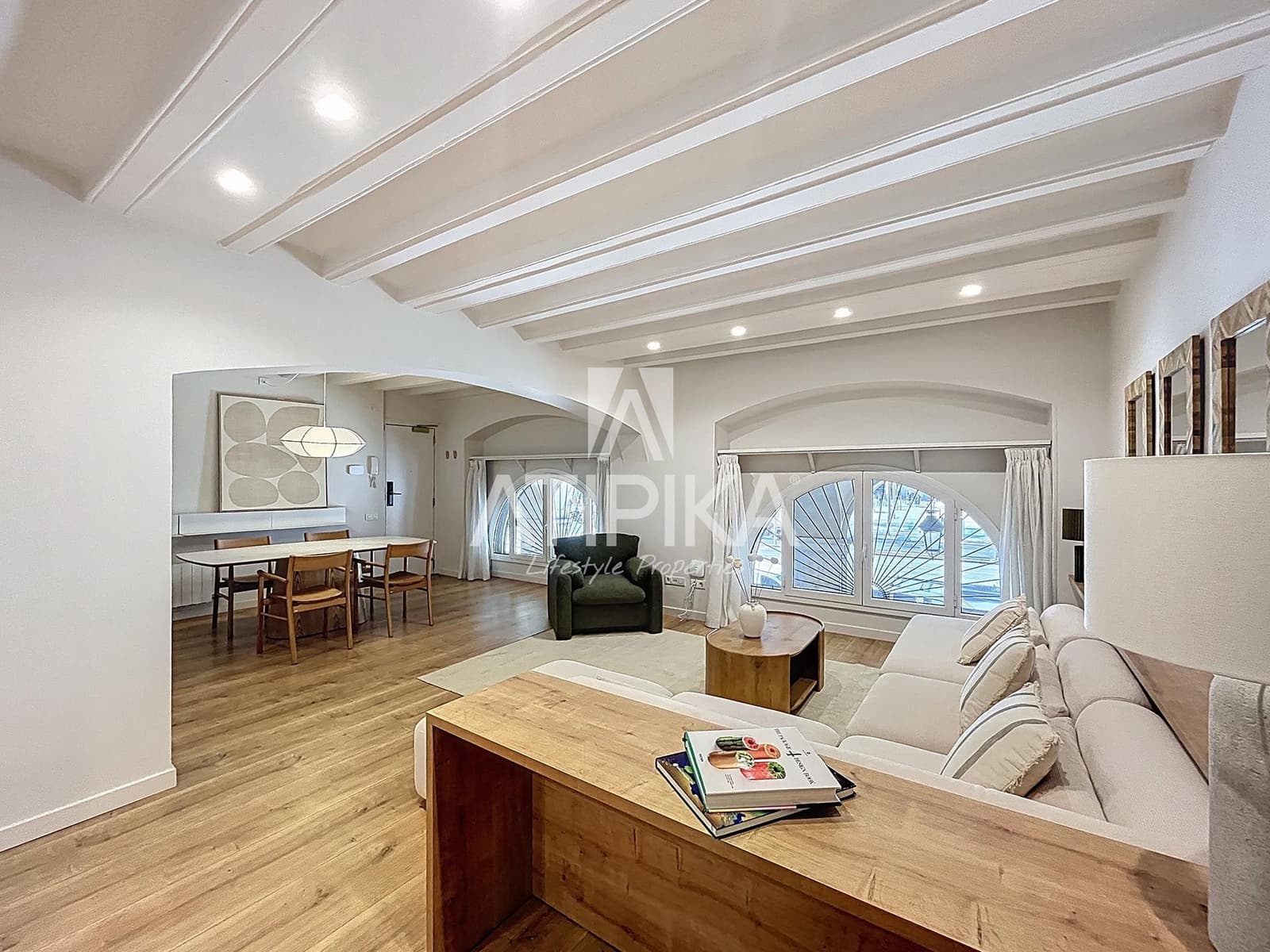 Apartamento de 2 habitaciones en Barcelona ciudad en venta con piscina - 550.000 € (Ref: 9941298)