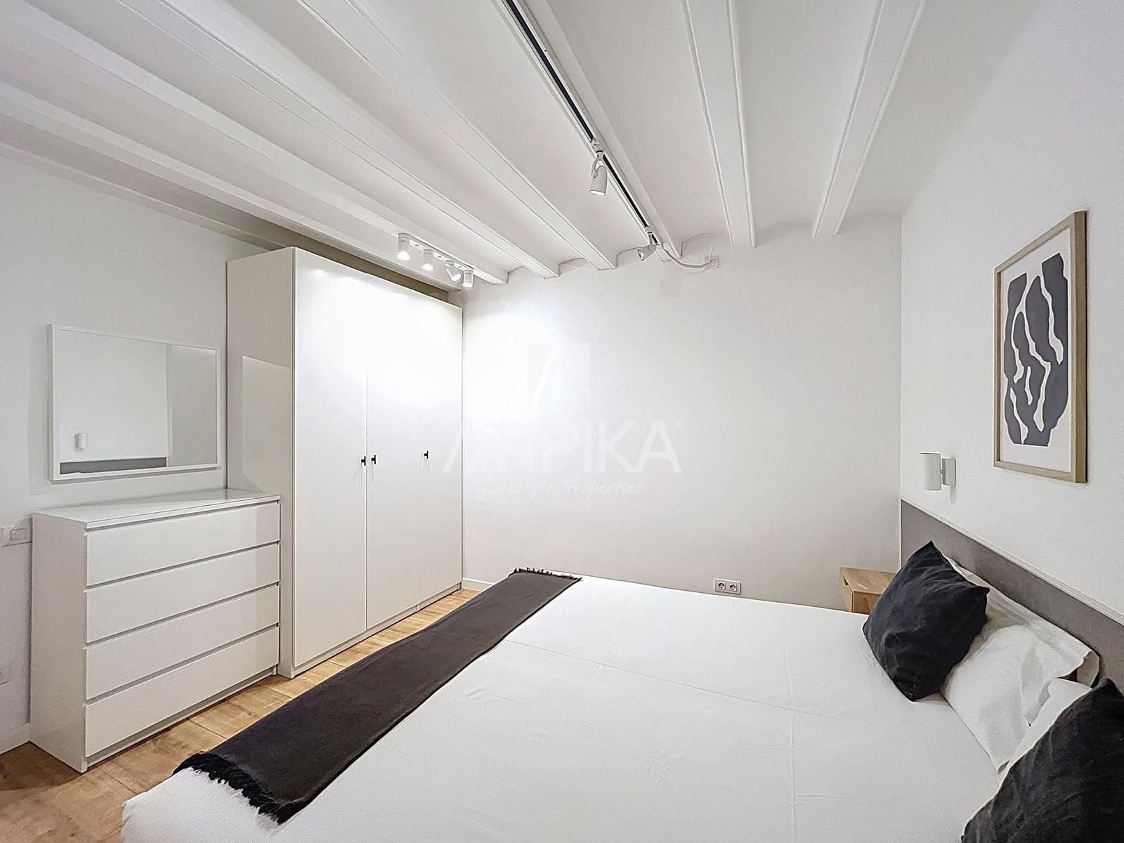 Apartamento de 2 habitaciones en Barcelona ciudad en venta con piscina - 550.000 € (Ref: 9941298)