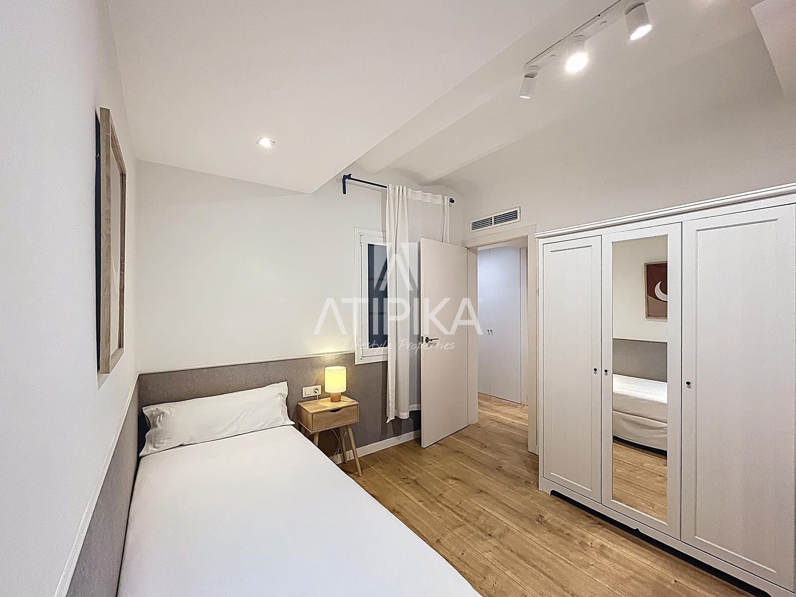Apartamento de 2 habitaciones en Barcelona ciudad en venta con piscina - 550.000 € (Ref: 9941298)