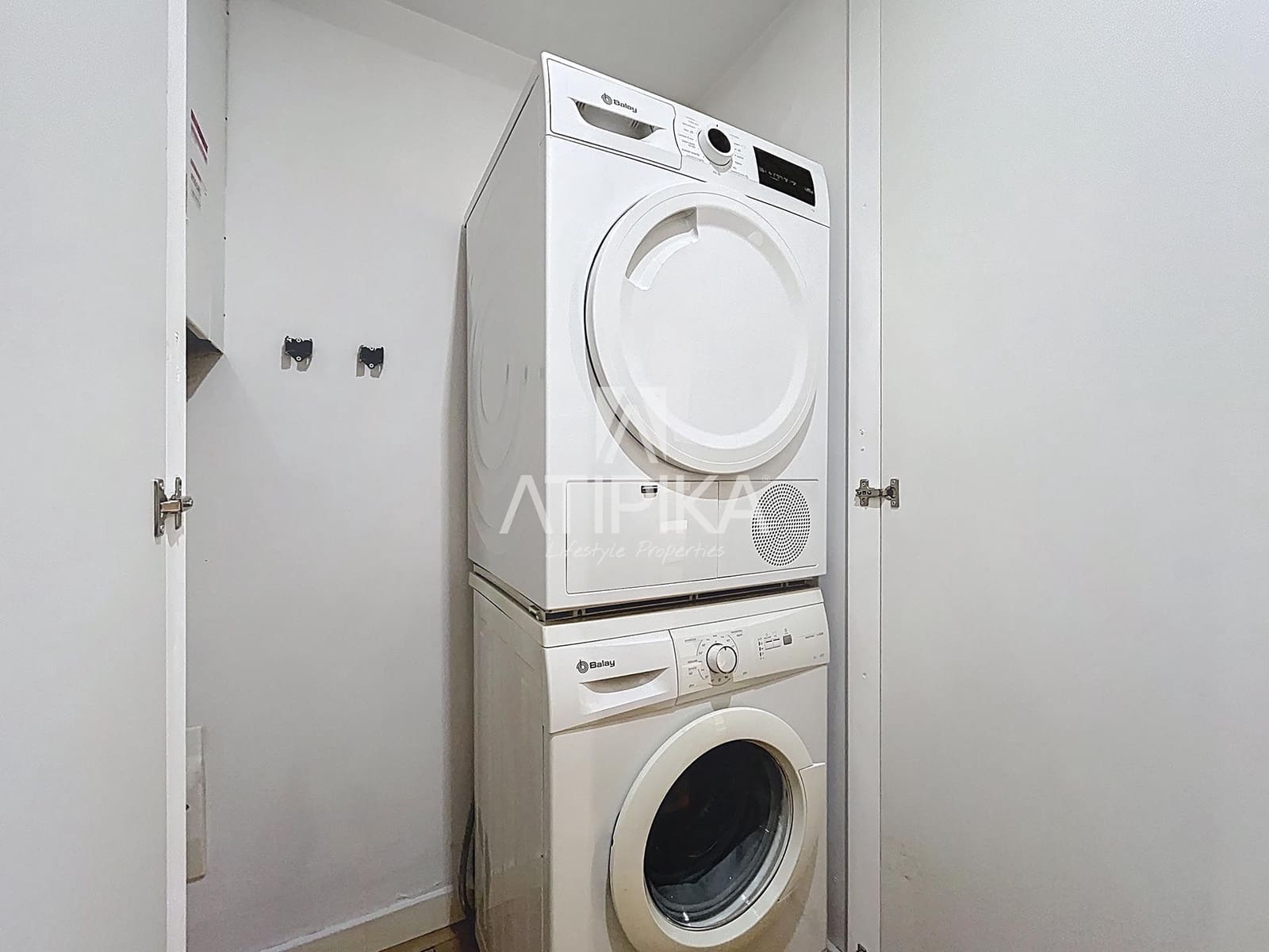 Apartamento de 2 habitaciones en Barcelona ciudad en venta con piscina - 550.000 € (Ref: 9941298)