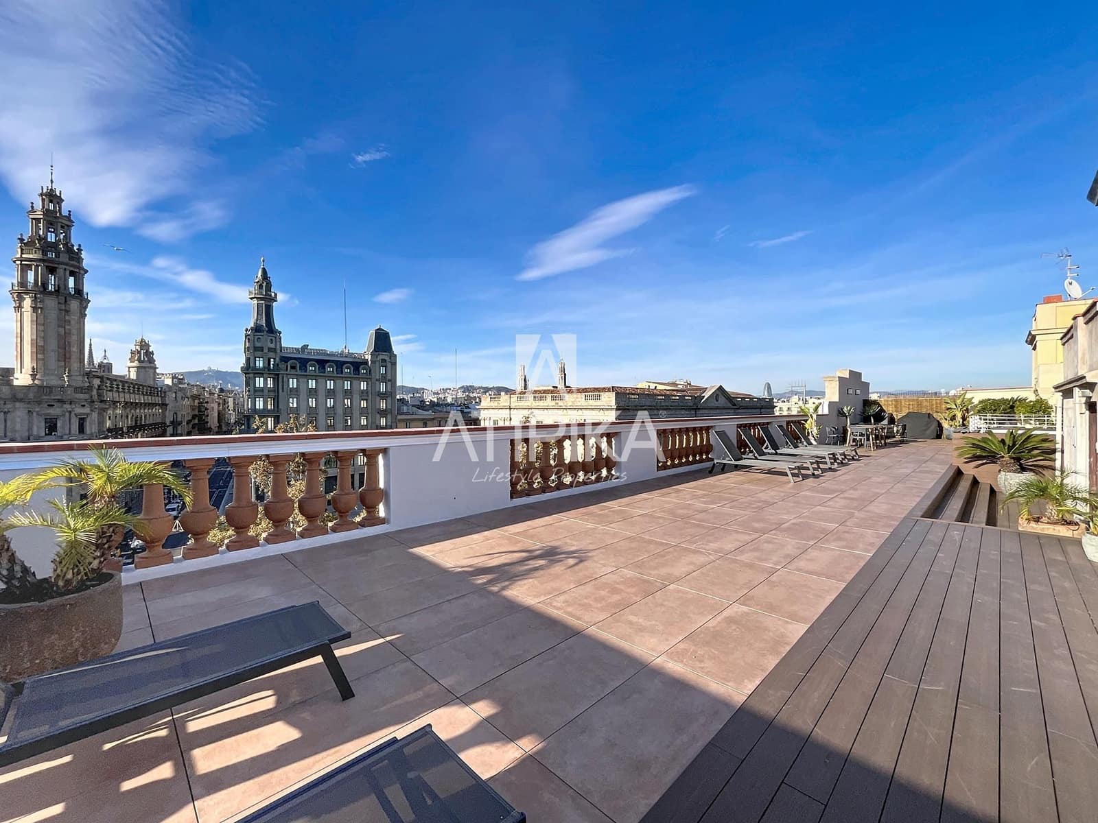 Apartamento de 2 habitaciones en Barcelona ciudad en venta con piscina - 550.000 € (Ref: 9941298)