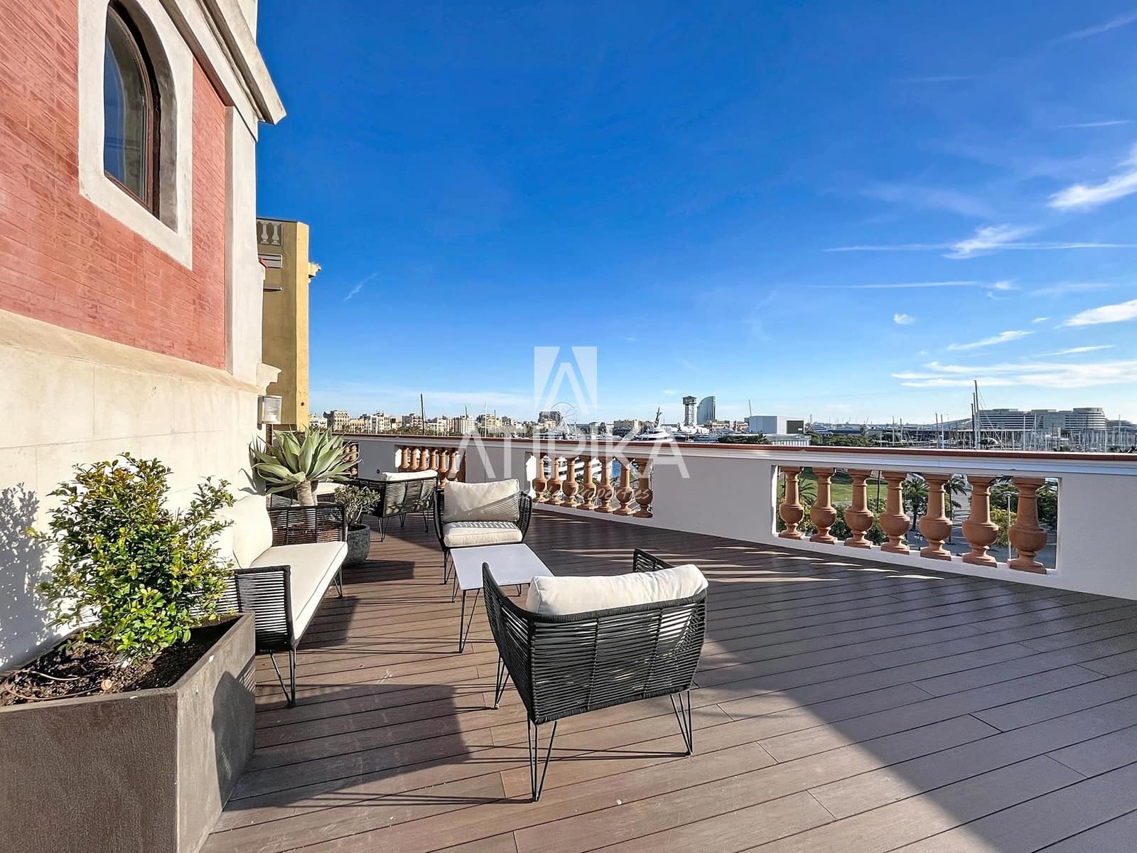 Apartamento de 2 habitaciones en Barcelona ciudad en venta con piscina - 550.000 € (Ref: 9941298)