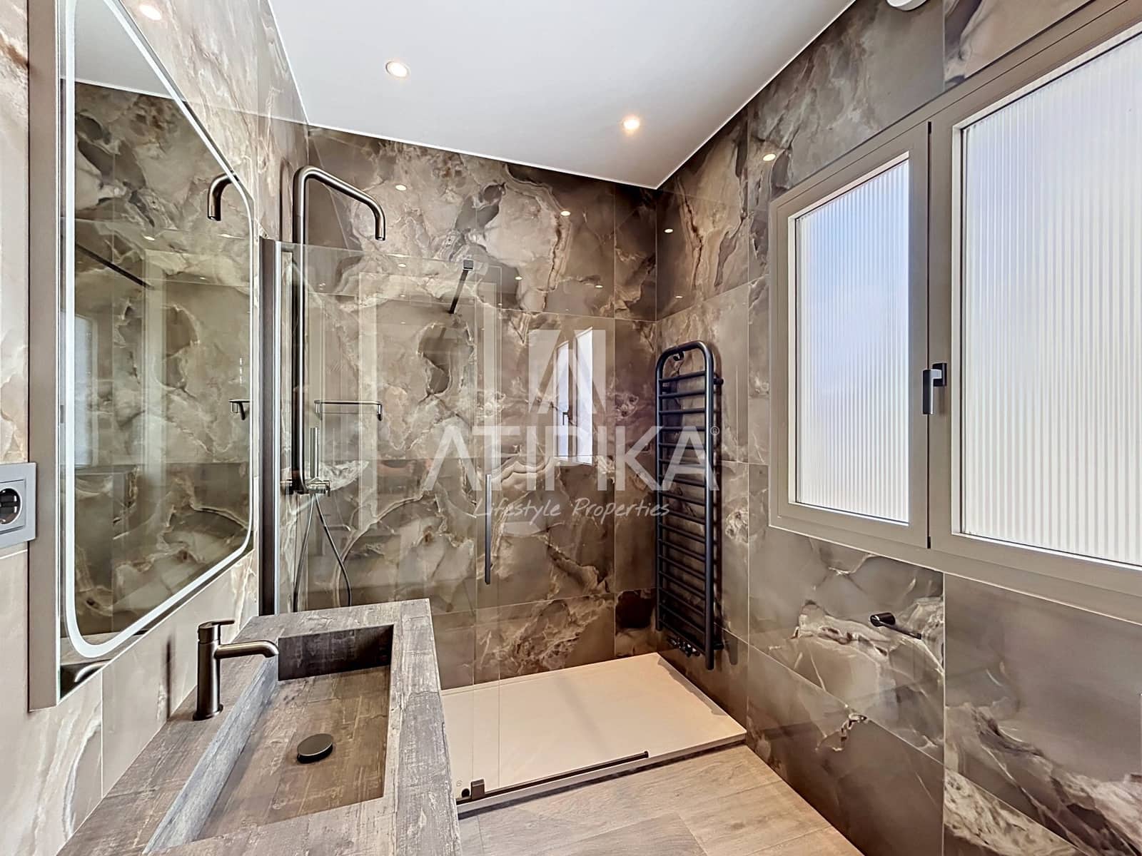 4 makuuhuone Huoneisto vuokrattavana paikassa Barcelona kaupunki - 8 950 € (Ref: 9941300)