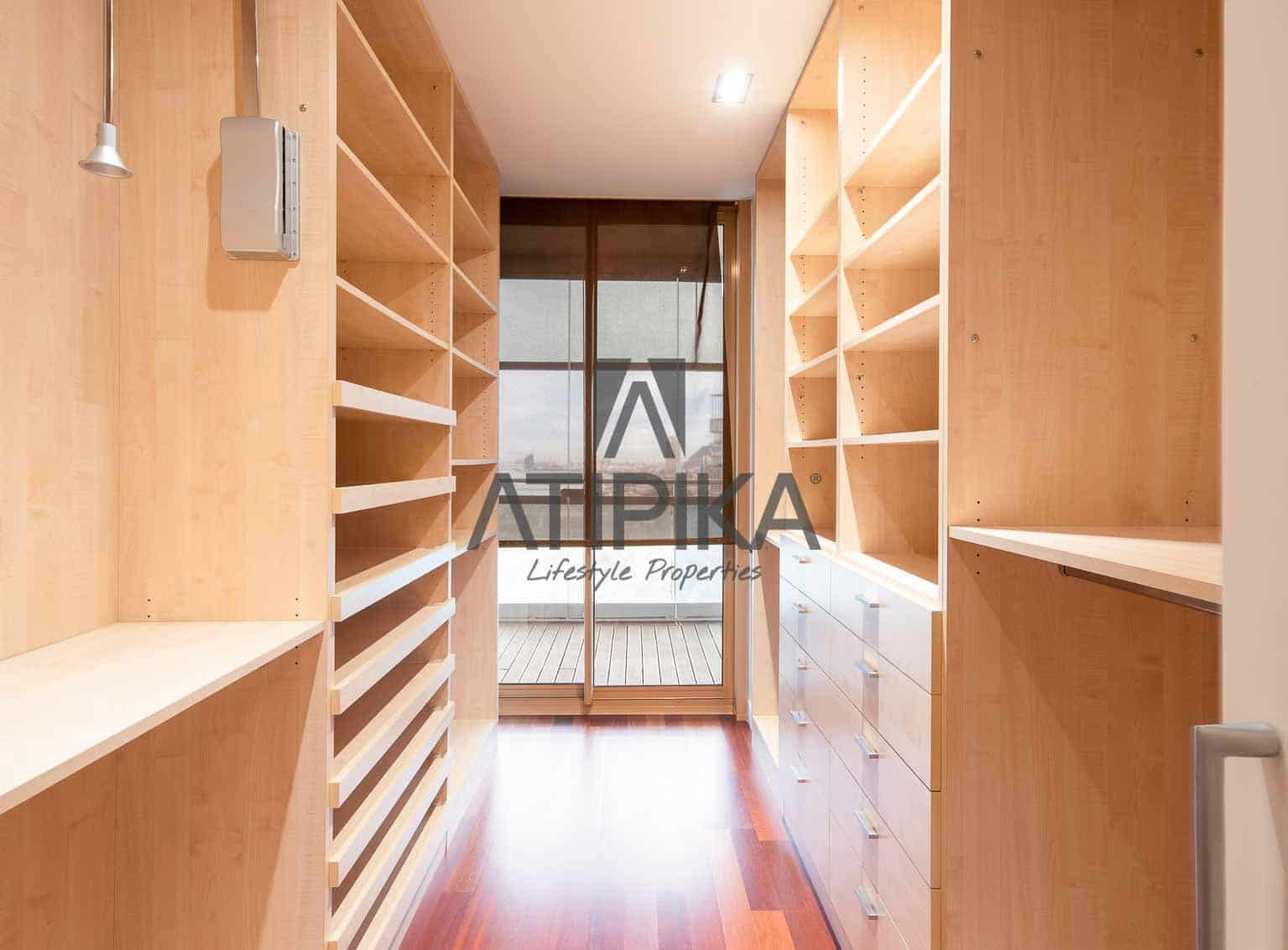 3 makuuhuone Huoneisto myytävänä paikassa Barcelona kaupunki mukana uima-altaan - 2 850 000 € (Ref: 9941302)