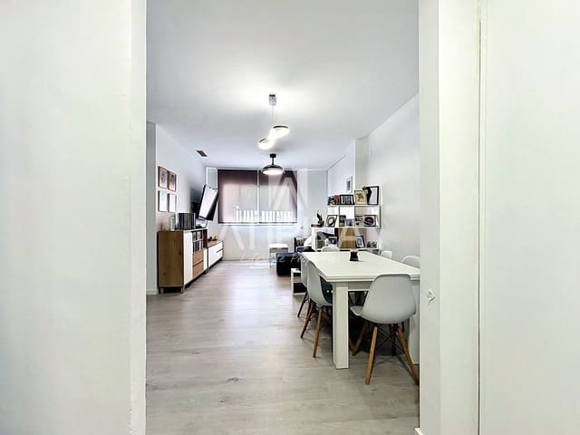 2 sovrum Lägenhet till salu i Sitges - 329 000 € (Ref: 9941303)