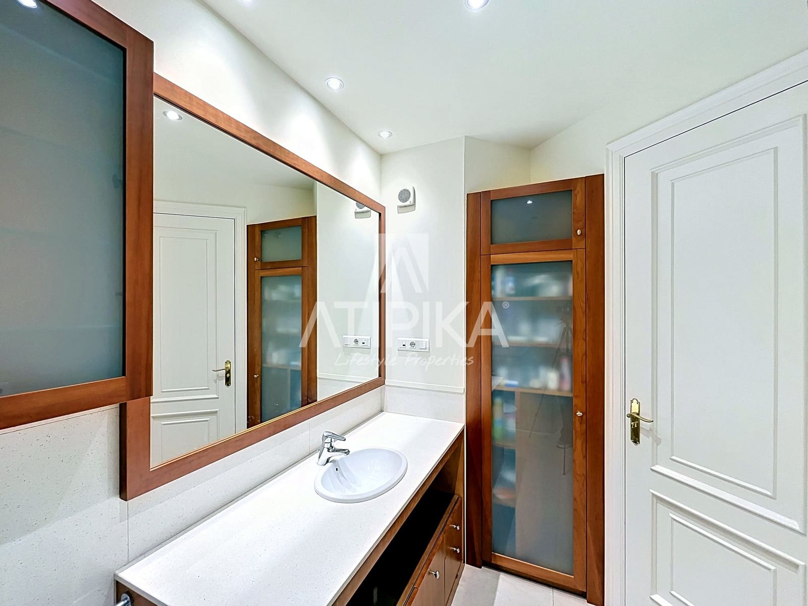4 makuuhuone Huoneisto myytävänä paikassa Barcelona kaupunki - 3 975 000 € (Ref: 9941305)