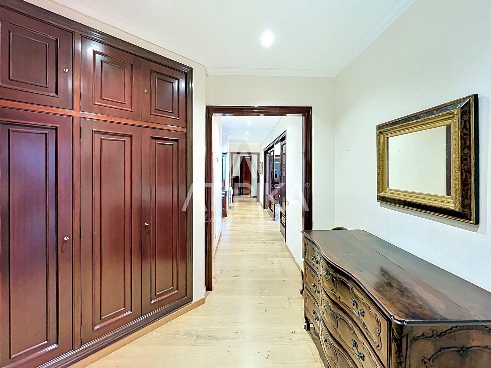 4 makuuhuone Huoneisto myytävänä paikassa Barcelona kaupunki - 3 975 000 € (Ref: 9941305)