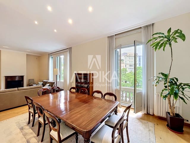4 makuuhuone Huoneisto myytävänä paikassa Barcelona kaupunki - 3 975 000 € (Ref: 9941305)