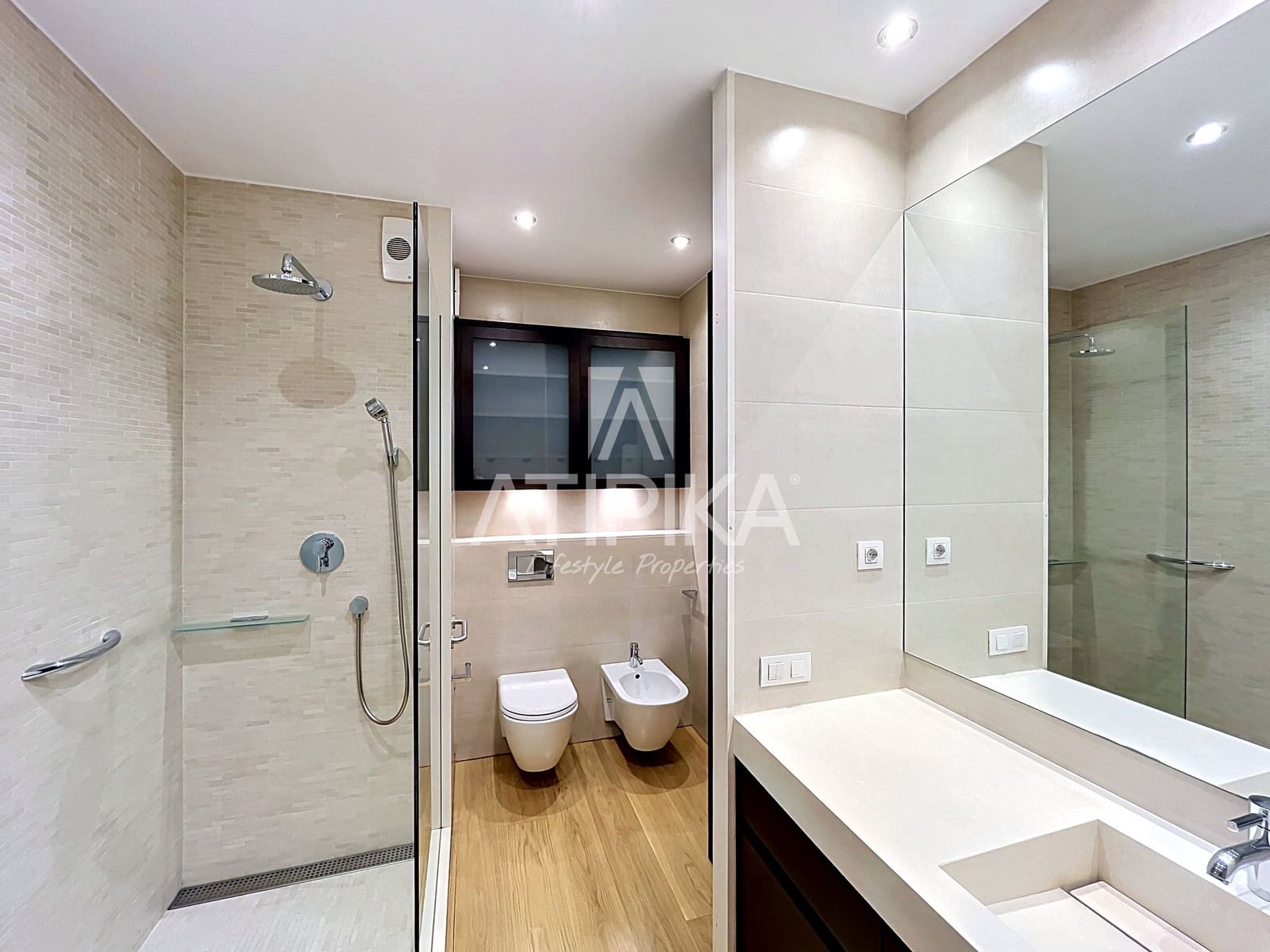 4 makuuhuone Huoneisto myytävänä paikassa Barcelona kaupunki - 3 975 000 € (Ref: 9941305)