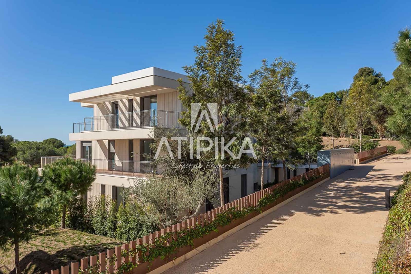 3 soveværelse Lejlighed til salg i Salou med swimmingpool - € 850.000 (Ref: 9941306)