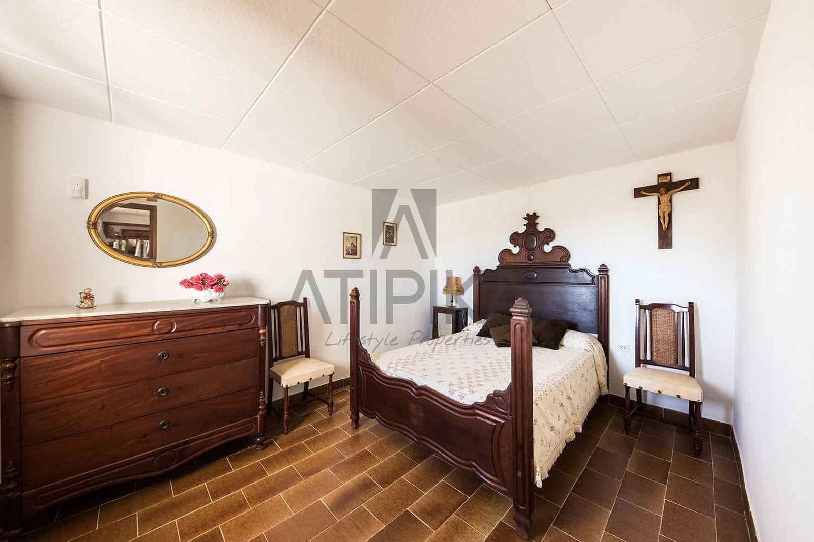 12 soveværelse Finca/Landehus til salg i Sant Marti Sarroca - € 1.050.000 (Ref: 9941307)