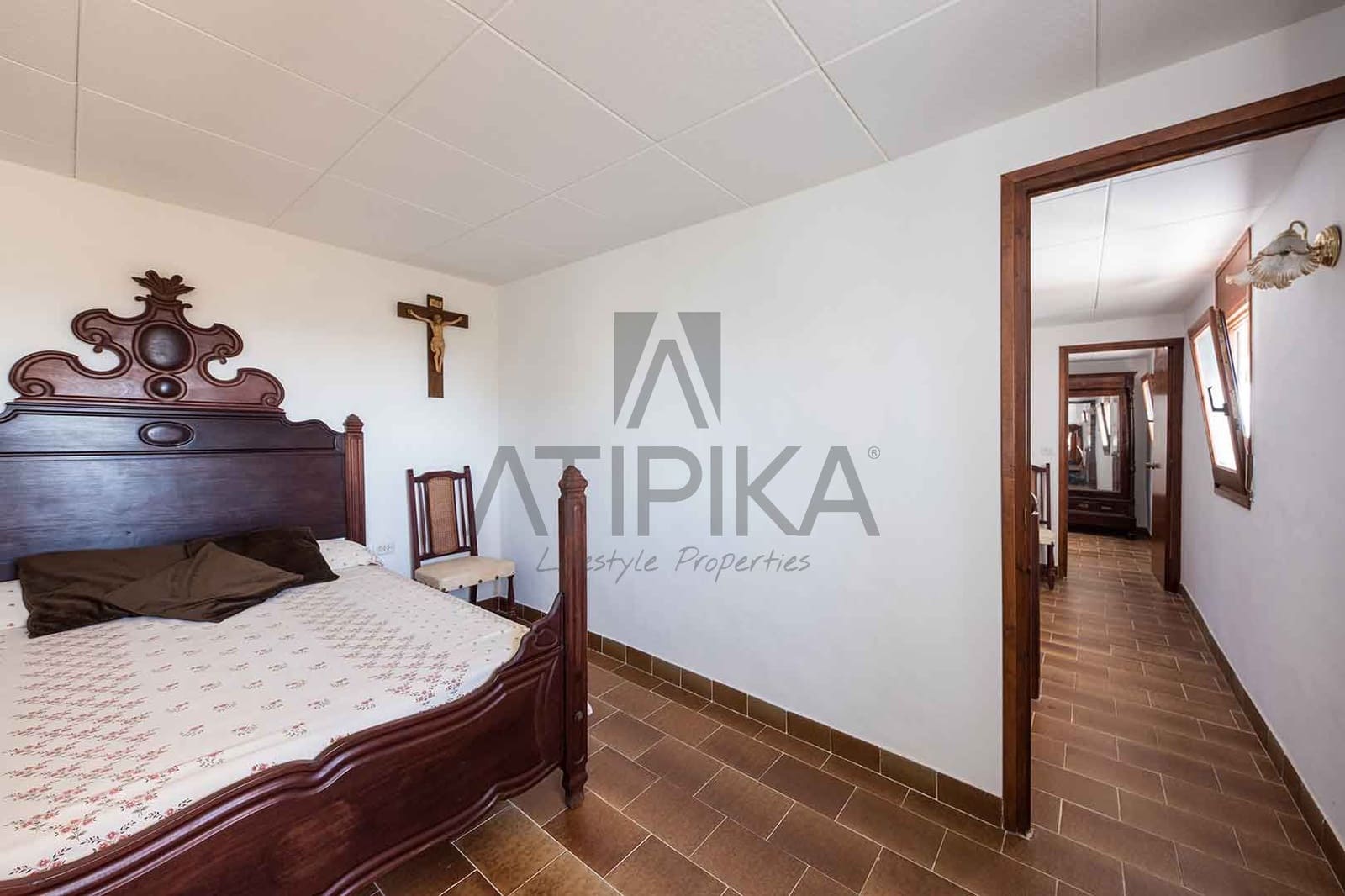 12 soveværelse Finca/Landehus til salg i Sant Marti Sarroca - € 1.050.000 (Ref: 9941307)
