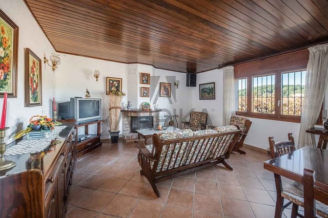 12 soveværelse Finca/Landehus til salg i Sant Martí Sarroca - € 1.050.000 (Ref: 9941307)