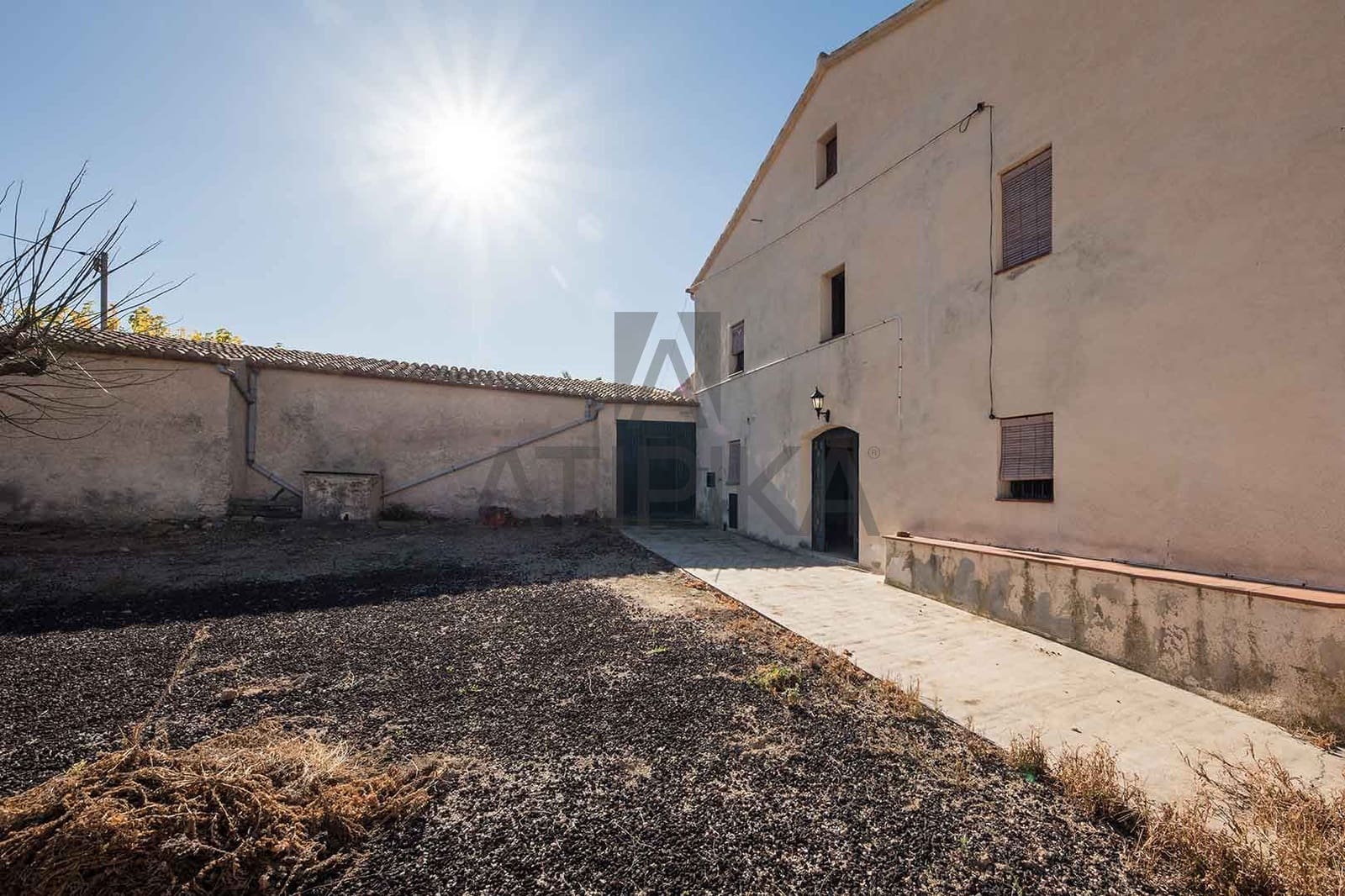 12 soveværelse Finca/Landehus til salg i Sant Marti Sarroca - € 1.050.000 (Ref: 9941307)