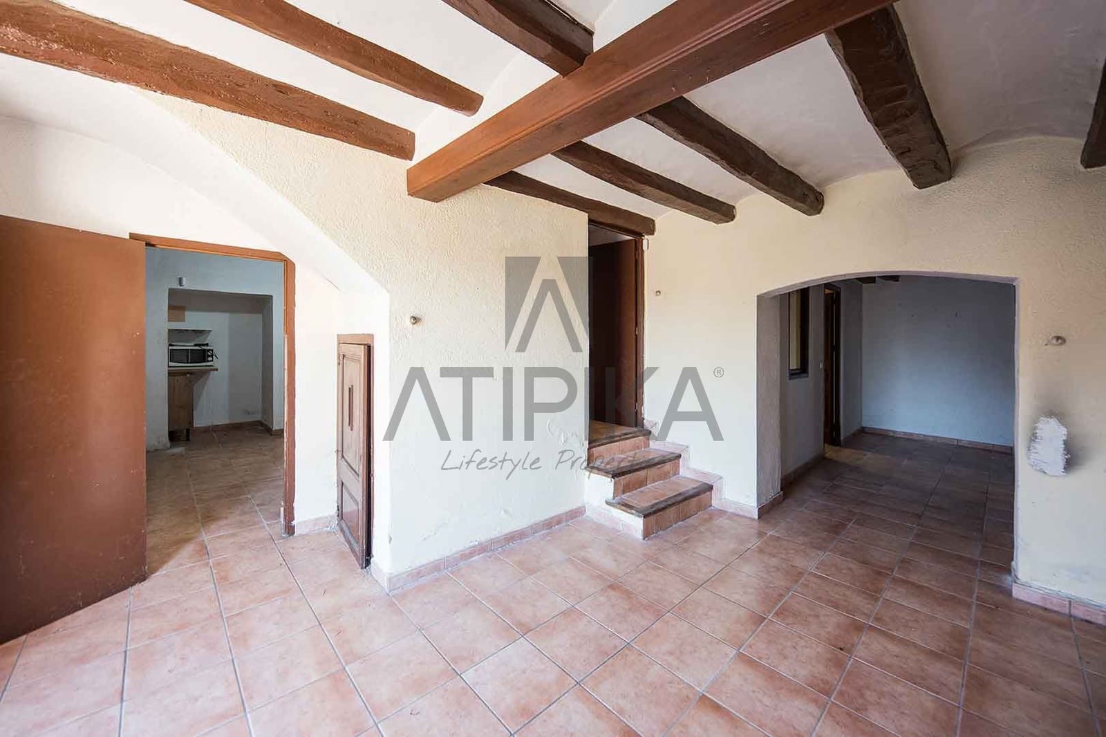 12 soveværelse Finca/Landehus til salg i Sant Marti Sarroca - € 1.050.000 (Ref: 9941307)