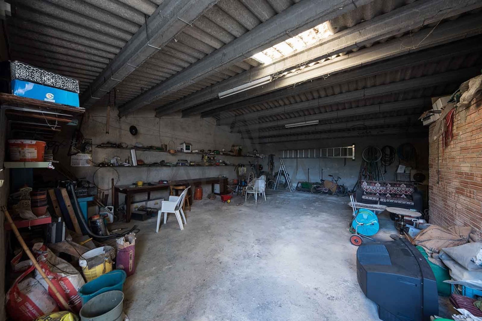 12 soveværelse Finca/Landehus til salg i Sant Marti Sarroca - € 1.050.000 (Ref: 9941307)