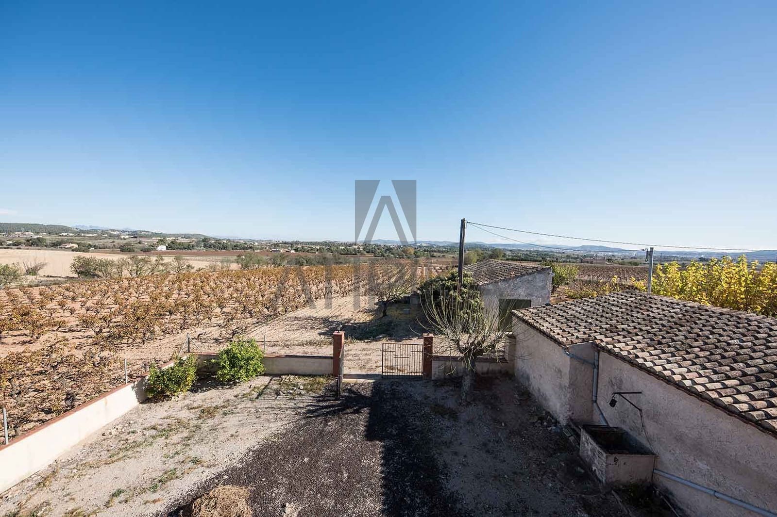 12 soveværelse Finca/Landehus til salg i Sant Marti Sarroca - € 1.050.000 (Ref: 9941307)