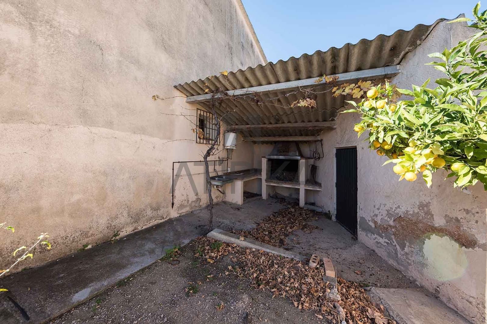 12 soveværelse Finca/Landehus til salg i Sant Marti Sarroca - € 1.050.000 (Ref: 9941307)