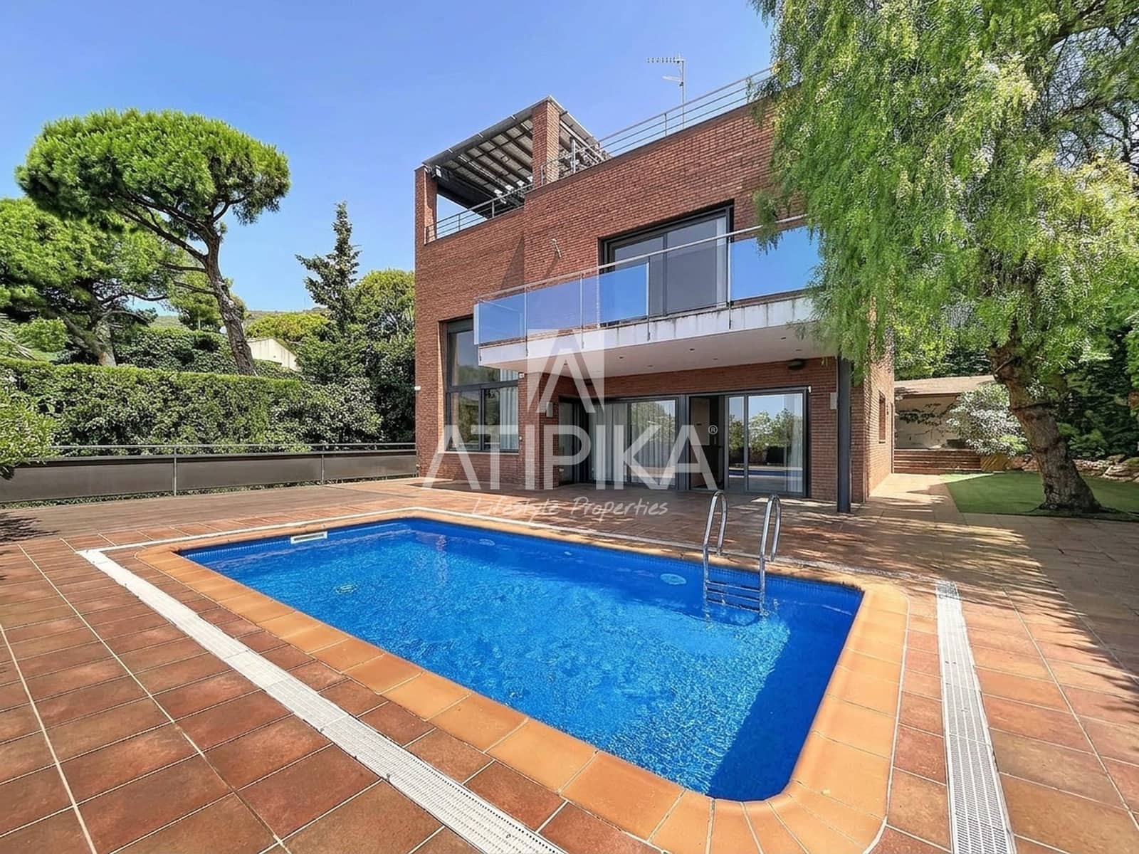 5 makuuhuone Huvila myytävänä paikassa Castelldefels mukana uima-altaan - 1 650 000 € (Ref: 9941310)