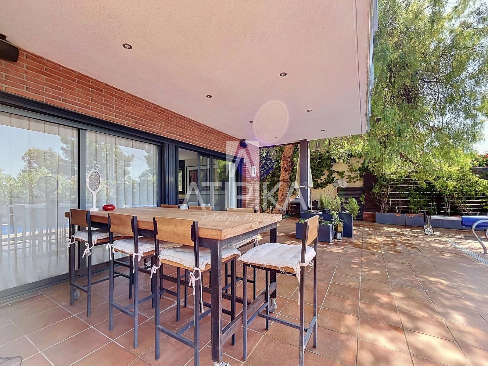 5 makuuhuone Huvila myytävänä paikassa Castelldefels mukana uima-altaan - 1 650 000 € (Ref: 9941310)