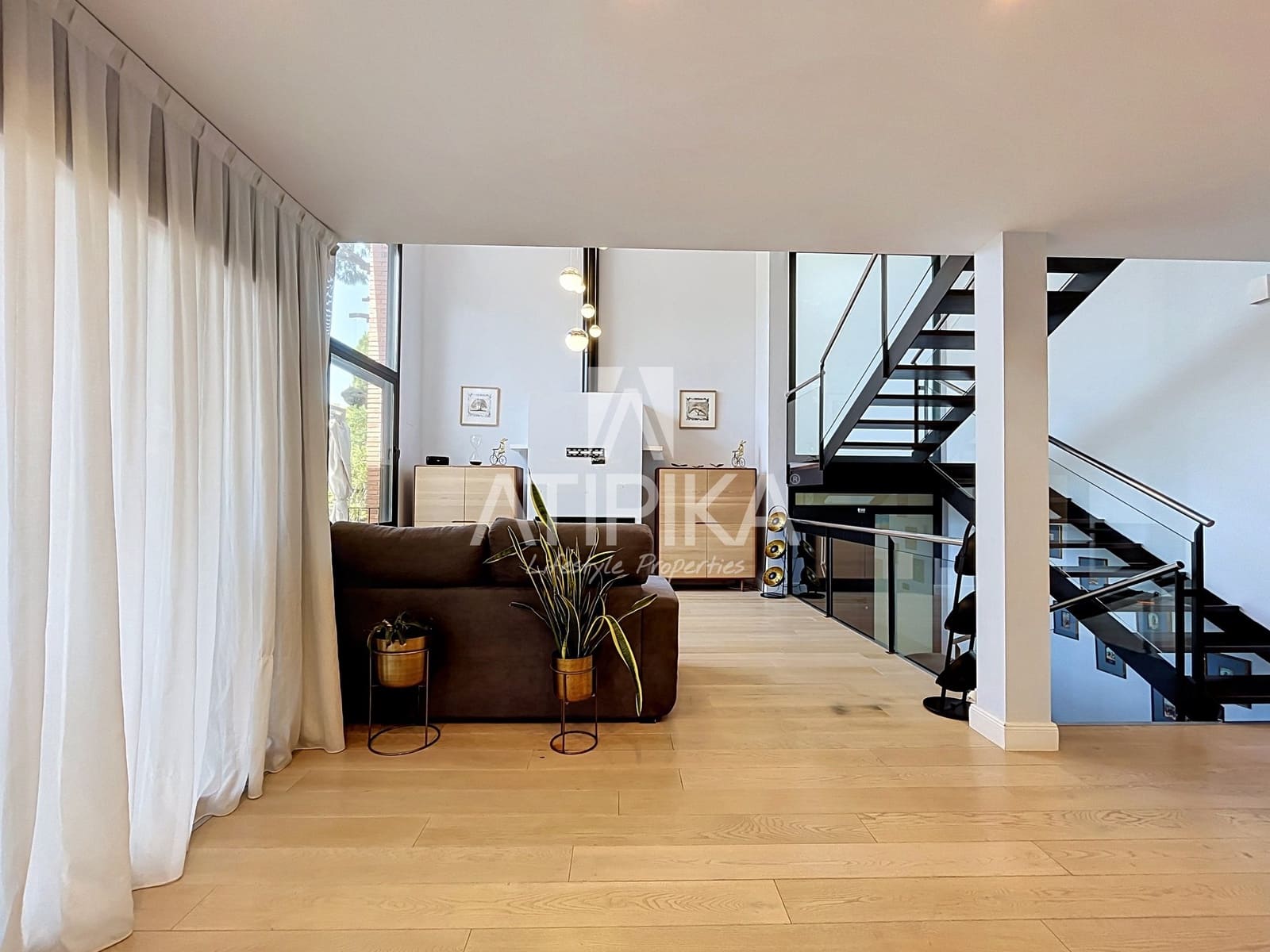 5 makuuhuone Huvila myytävänä paikassa Castelldefels mukana uima-altaan - 1 650 000 € (Ref: 9941310)