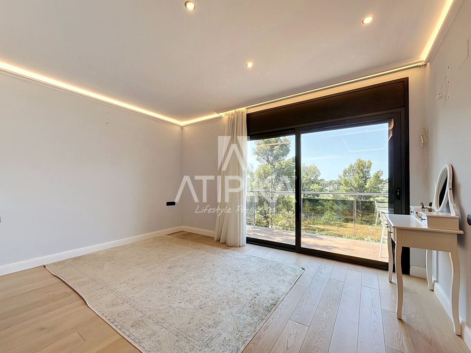 5 makuuhuone Huvila myytävänä paikassa Castelldefels mukana uima-altaan - 1 650 000 € (Ref: 9941310)