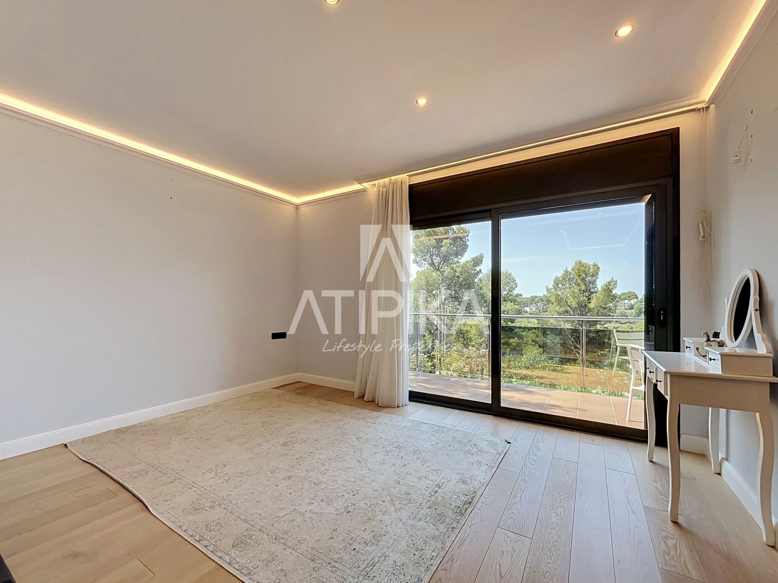 5 makuuhuone Huvila myytävänä paikassa Castelldefels mukana uima-altaan - 1 650 000 € (Ref: 9941310)
