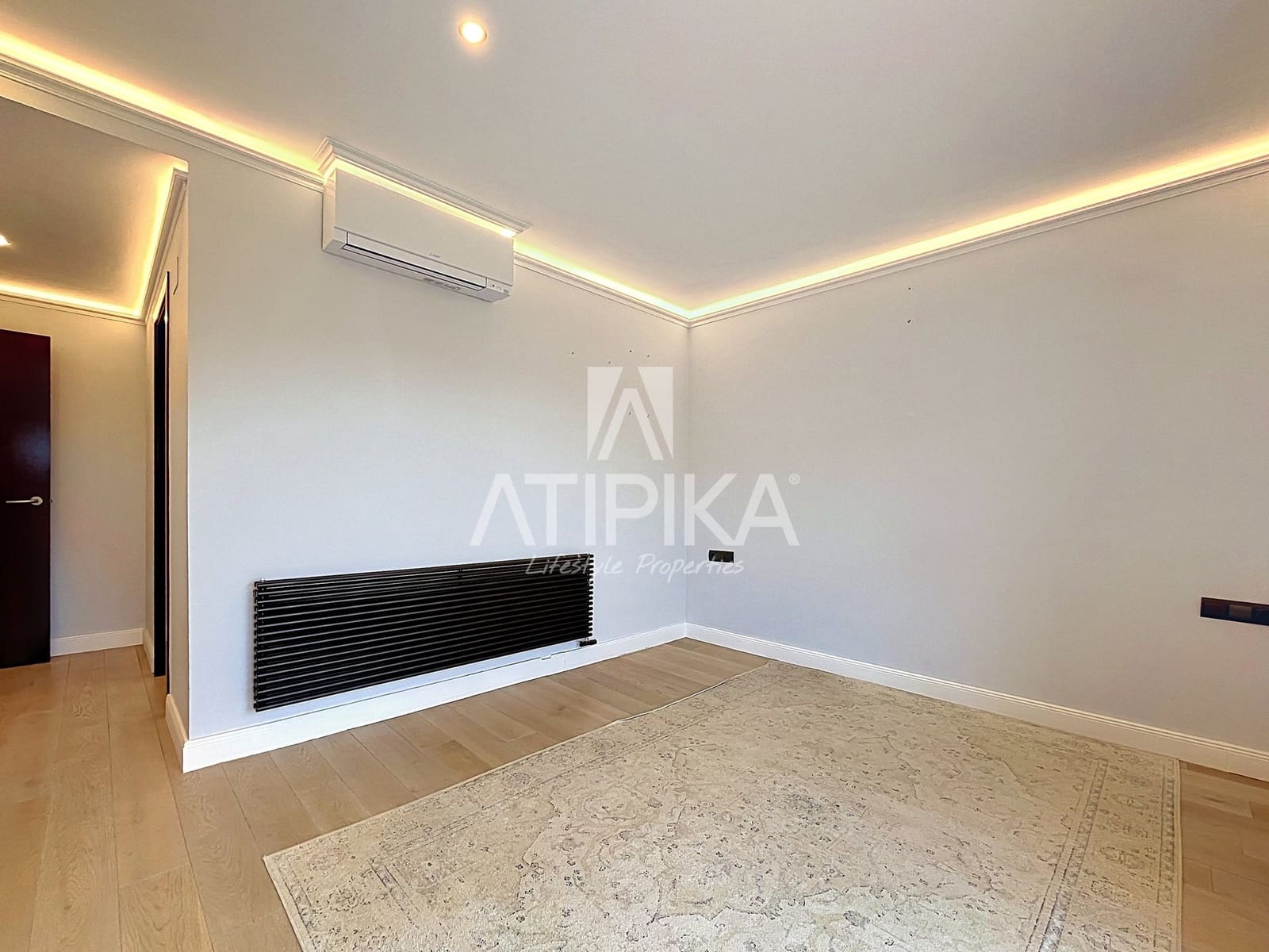 5 makuuhuone Huvila myytävänä paikassa Castelldefels mukana uima-altaan - 1 650 000 € (Ref: 9941310)