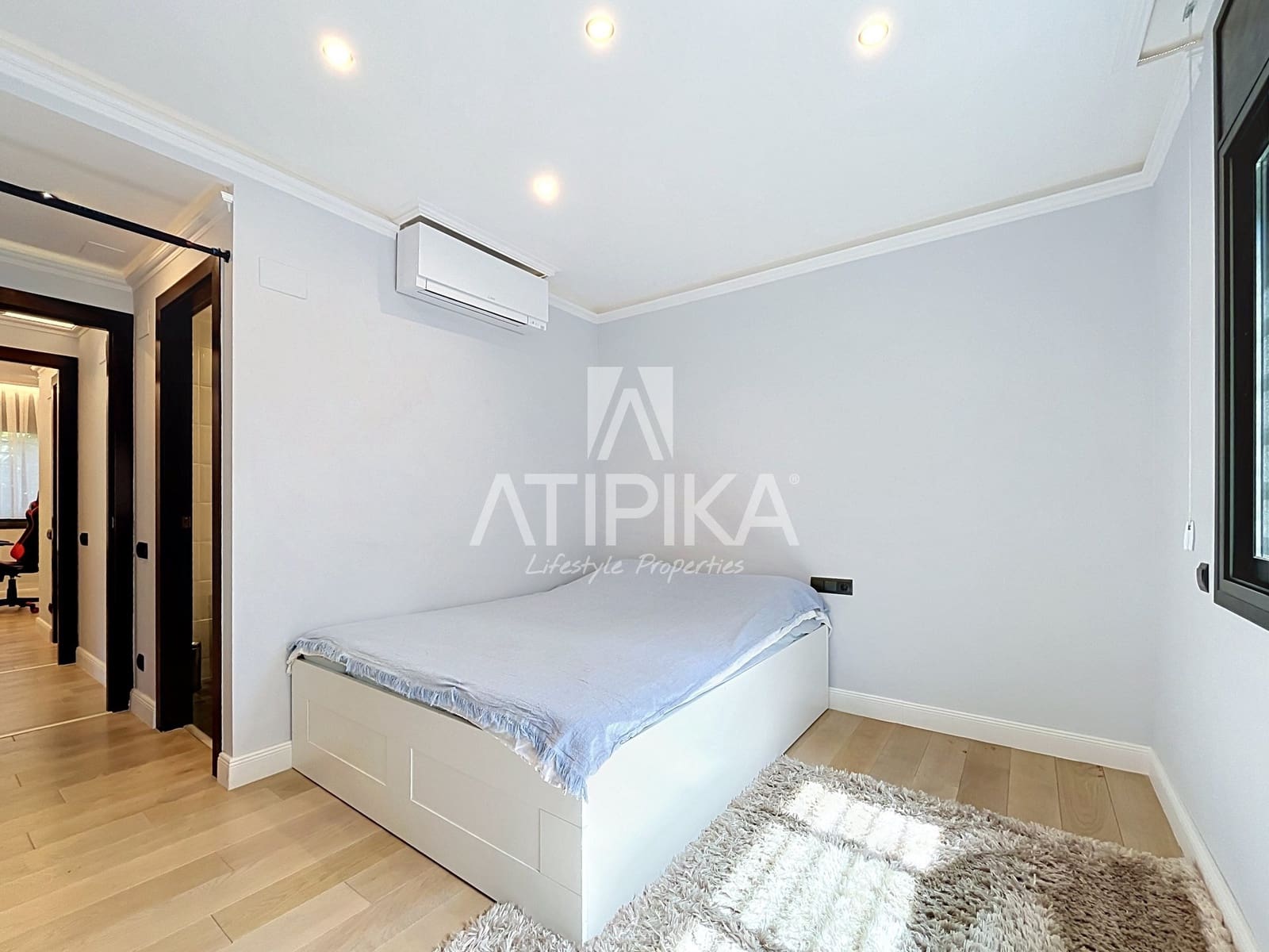 5 makuuhuone Huvila myytävänä paikassa Castelldefels mukana uima-altaan - 1 650 000 € (Ref: 9941310)