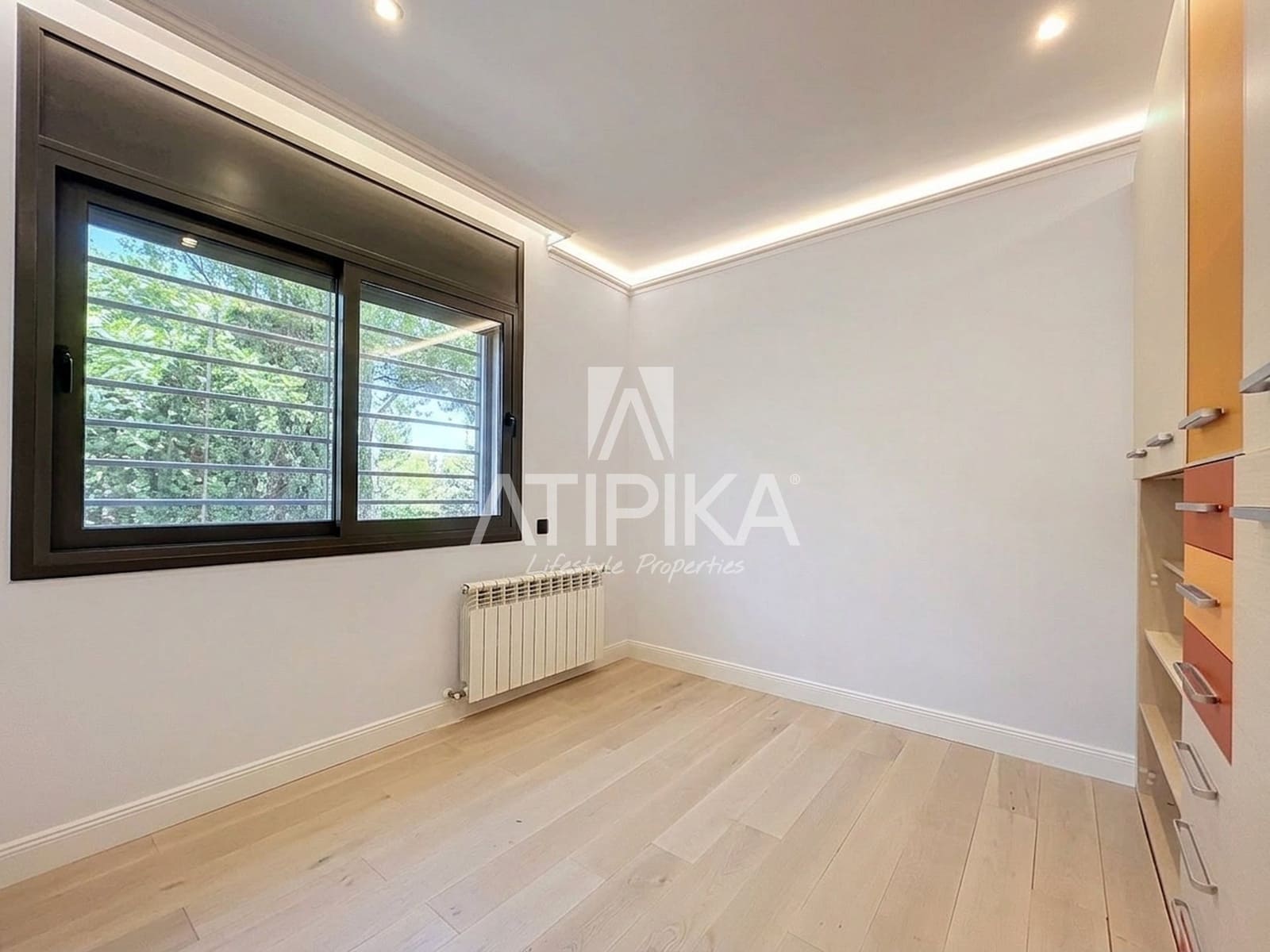 5 makuuhuone Huvila myytävänä paikassa Castelldefels mukana uima-altaan - 1 650 000 € (Ref: 9941310)