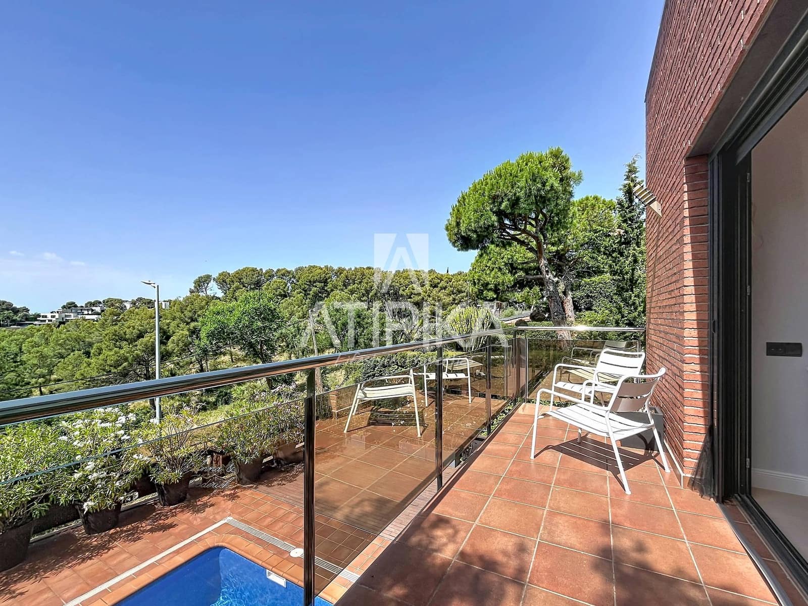 5 makuuhuone Huvila myytävänä paikassa Castelldefels mukana uima-altaan - 1 650 000 € (Ref: 9941310)