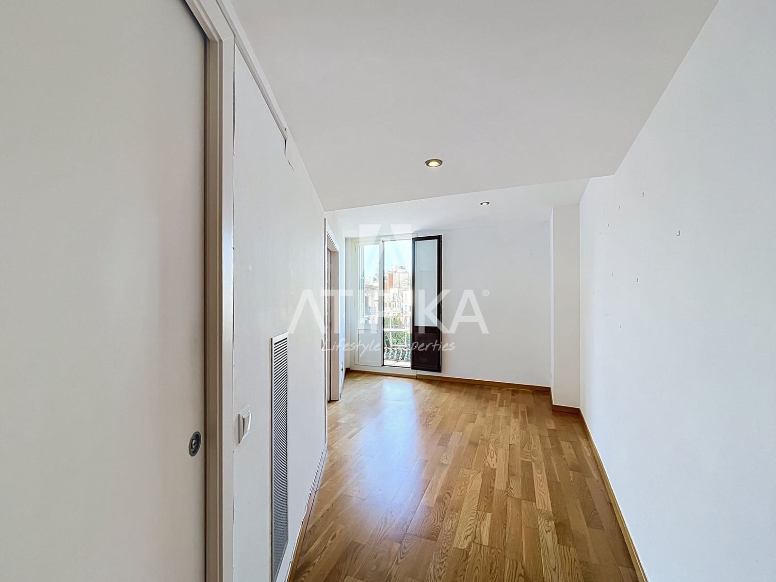 2 chambre Appartement à vendre à Barcelone ville - 650 000 € (Ref: 9941311)