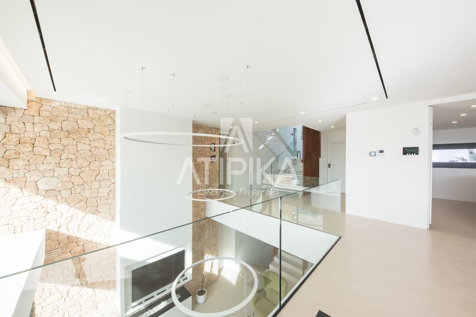 6 sovrum Villa till salu i Castelldefels med pool - 3 600 000 € (Ref: 9941313)