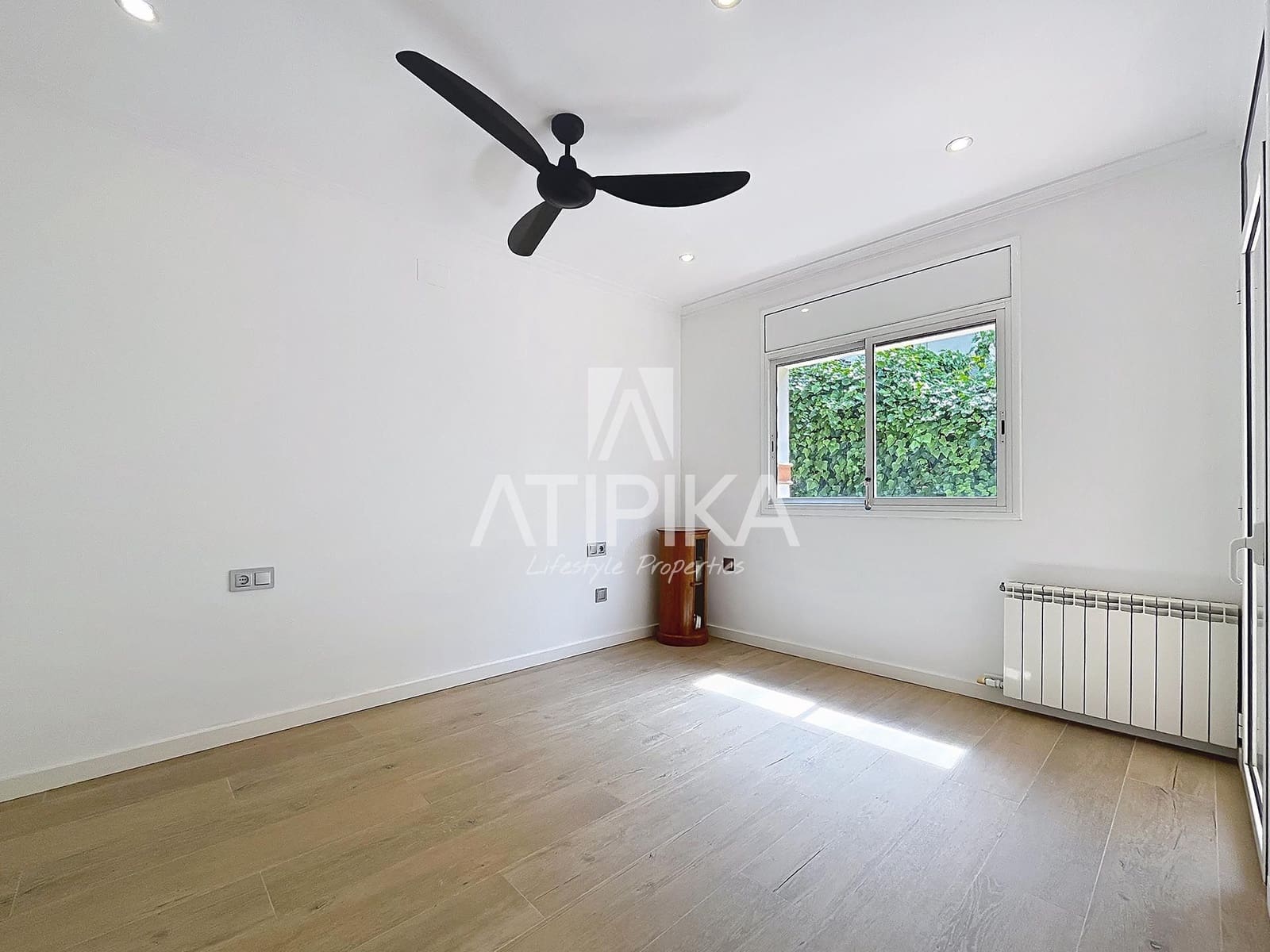5 soverom Villa til salgs i Sant Pere de Ribes med svømmebasseng - € 897 000 (Ref: 9941314)