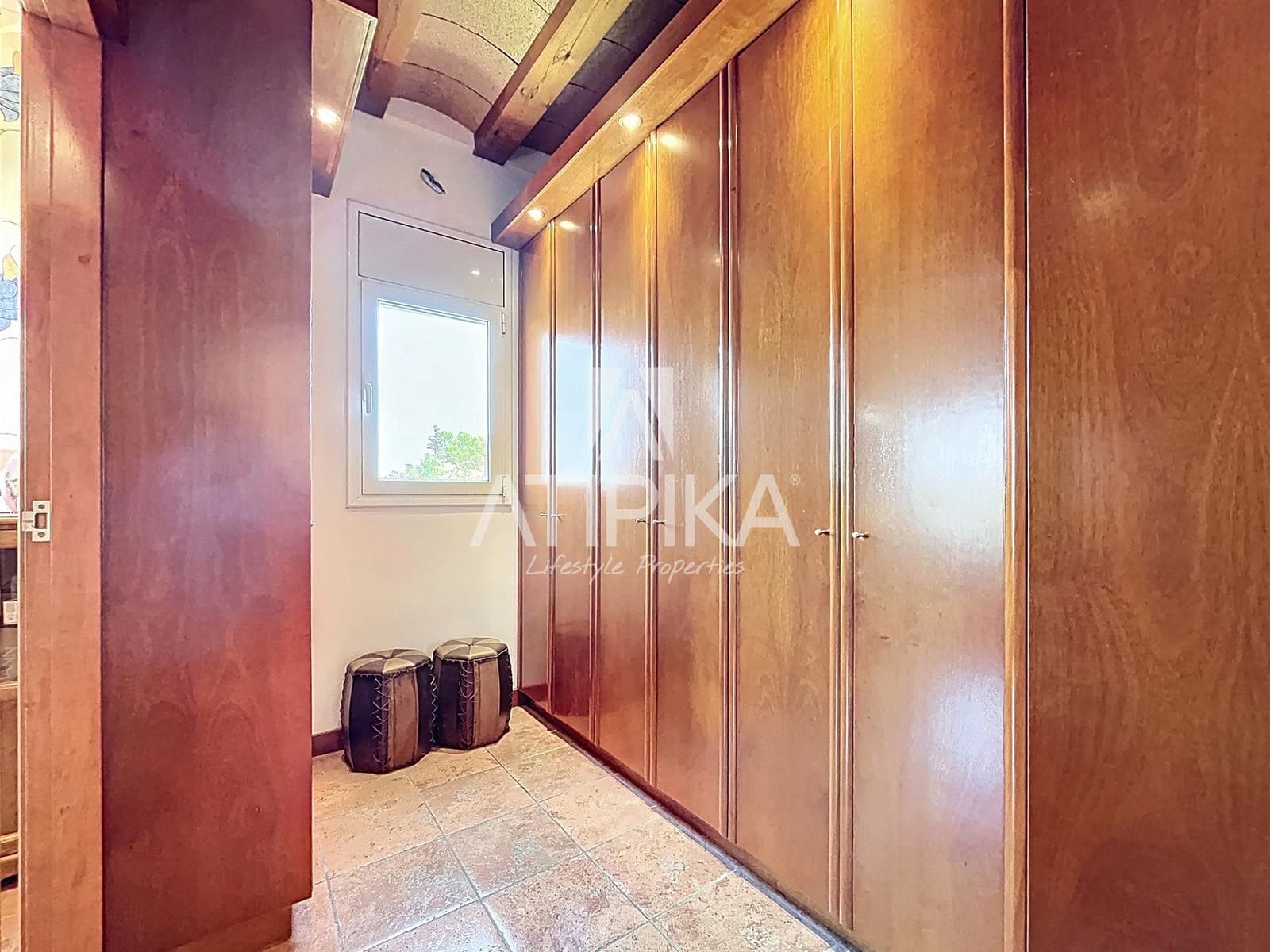 5 soverom Villa til salgs i Sant Pere de Ribes med svømmebasseng - € 897 000 (Ref: 9941314)